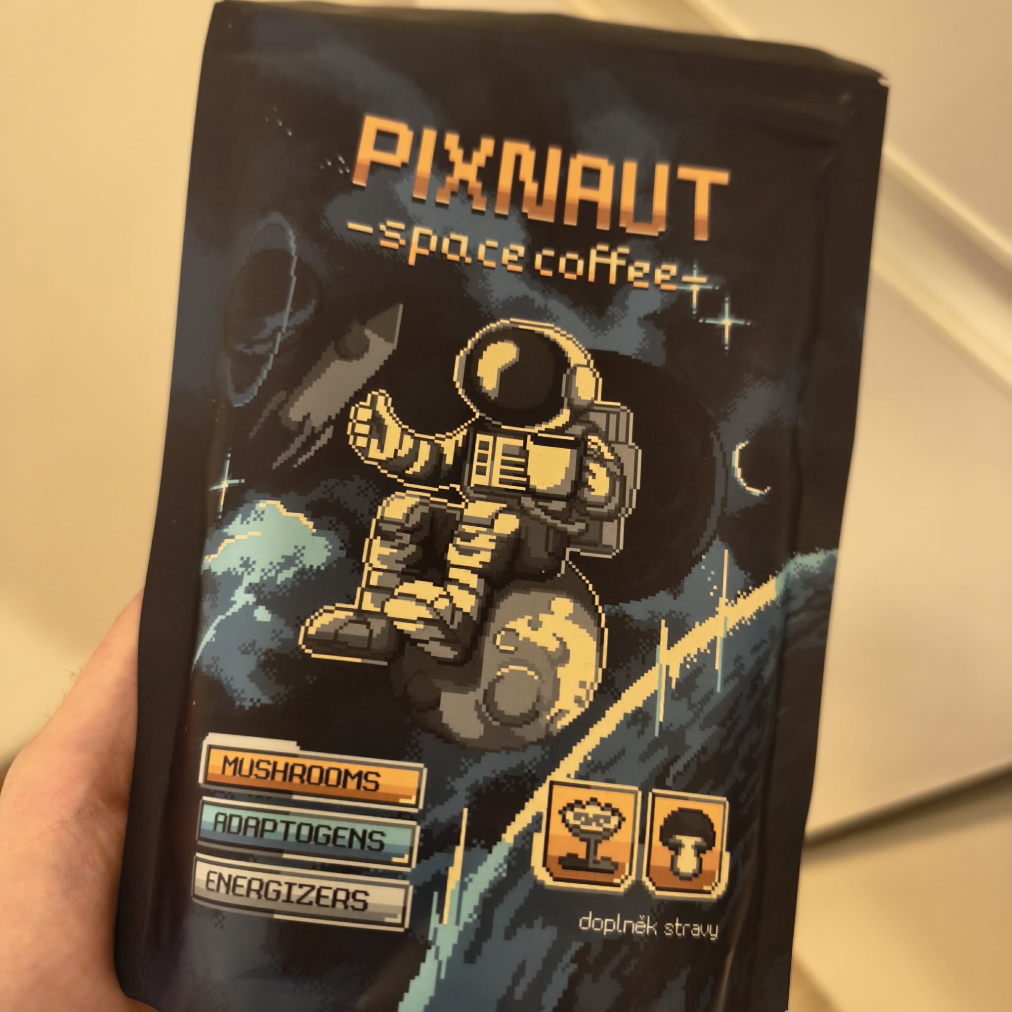 PIXNAUT foto 4