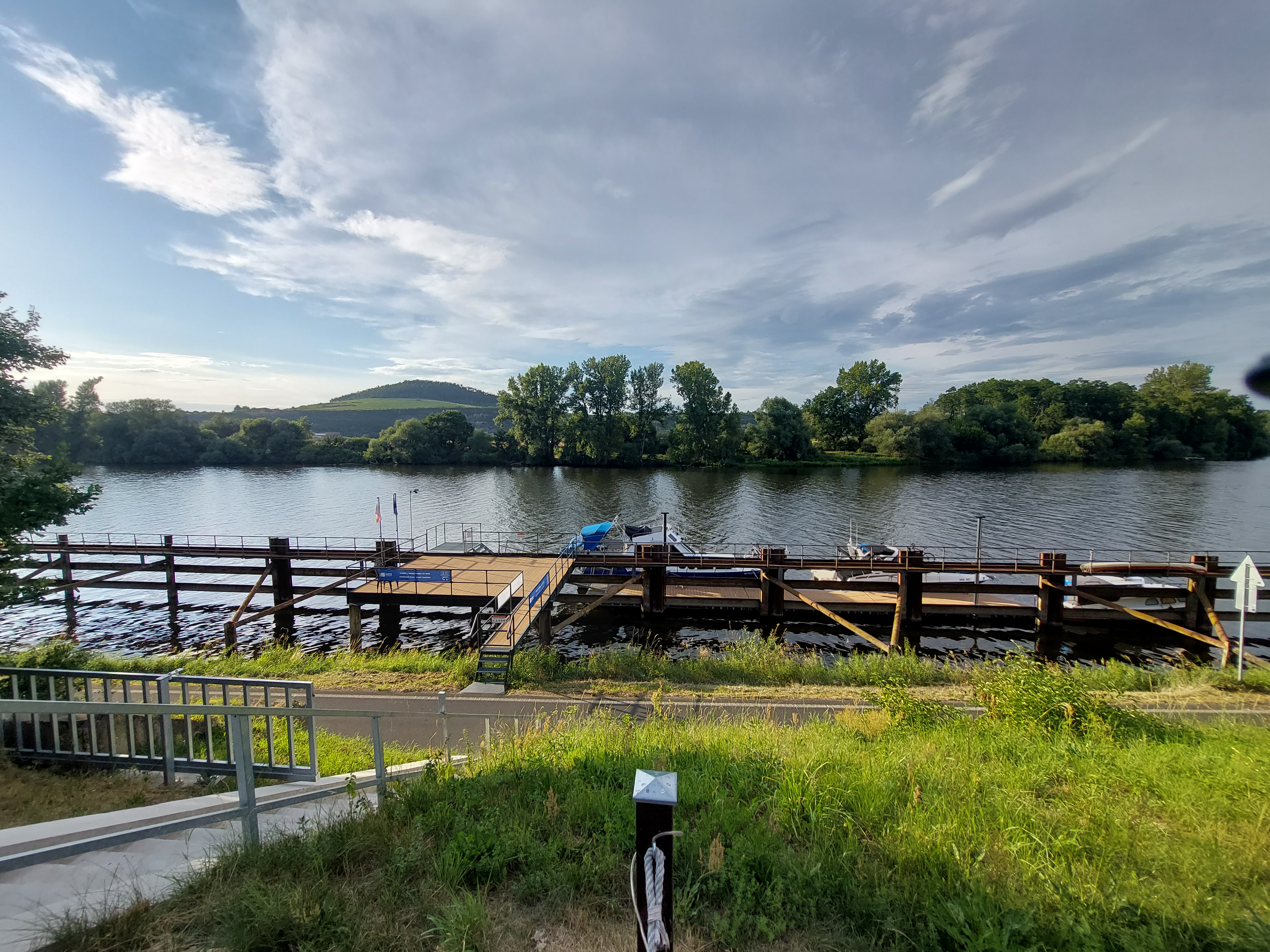 Stánek "Na hoře" v Marina Kozlovice foto 2