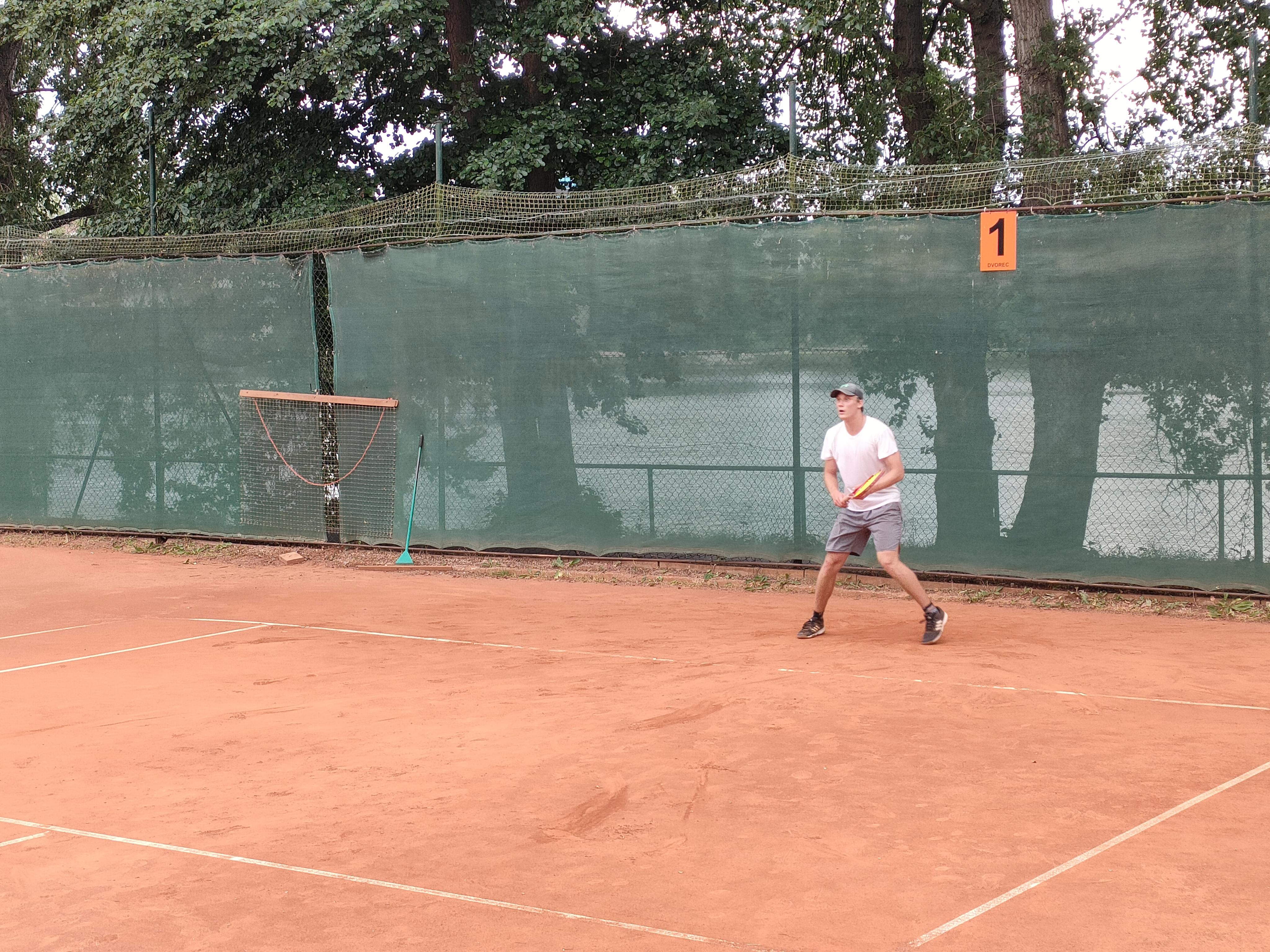 Sportoviště města Hlinska - Tenisové kurty foto 3
