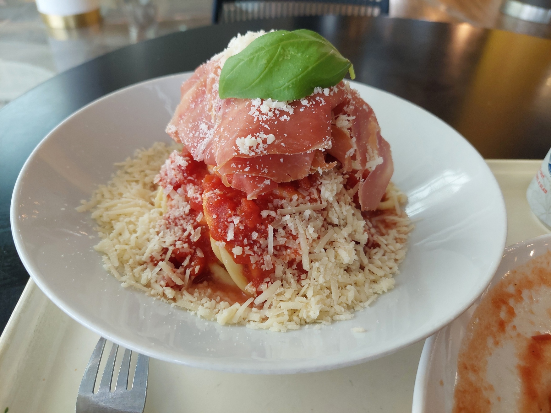 Spaghetti Parmigiano foto 3