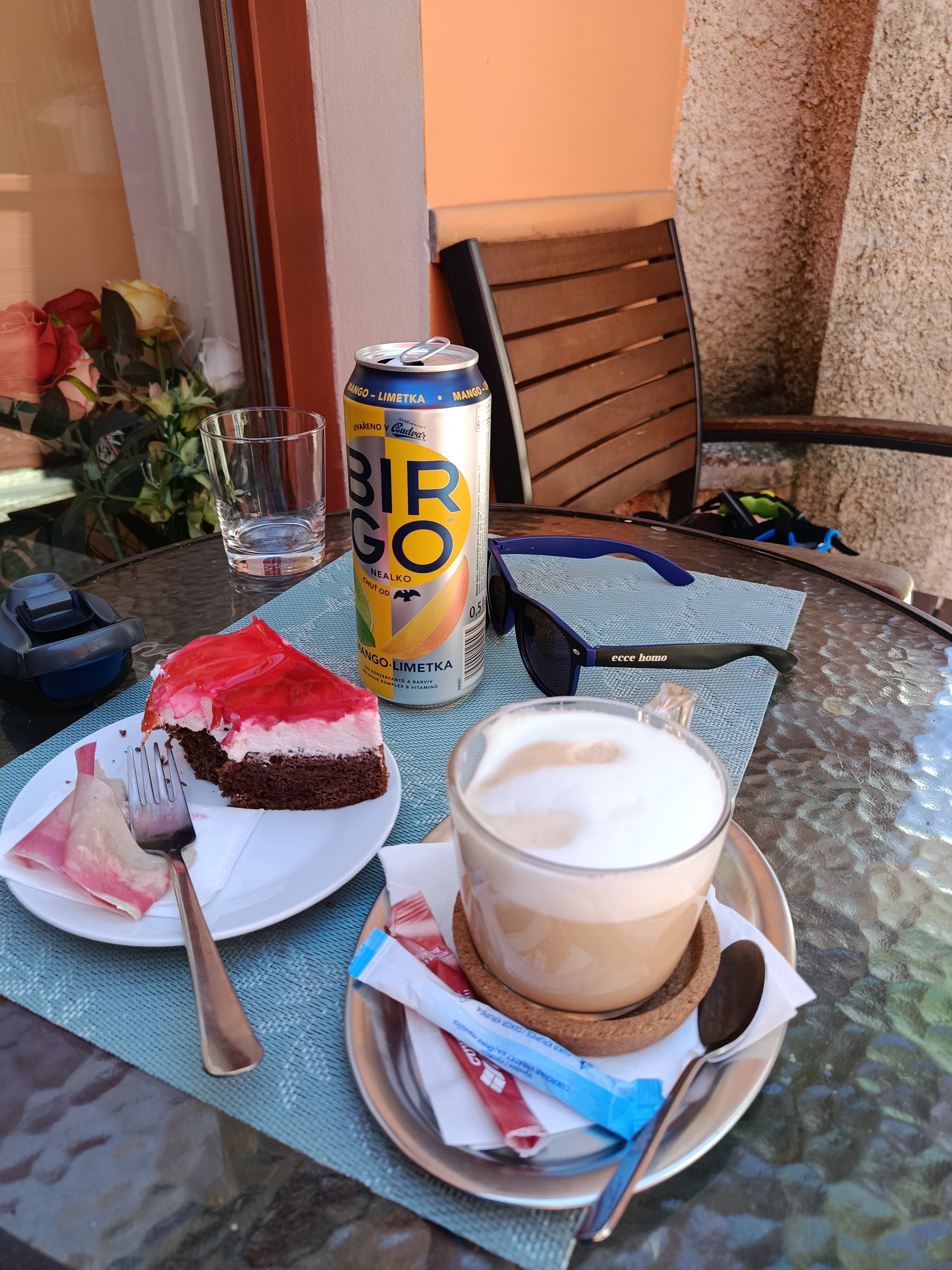 Cukrárna ve dvorku foto 4