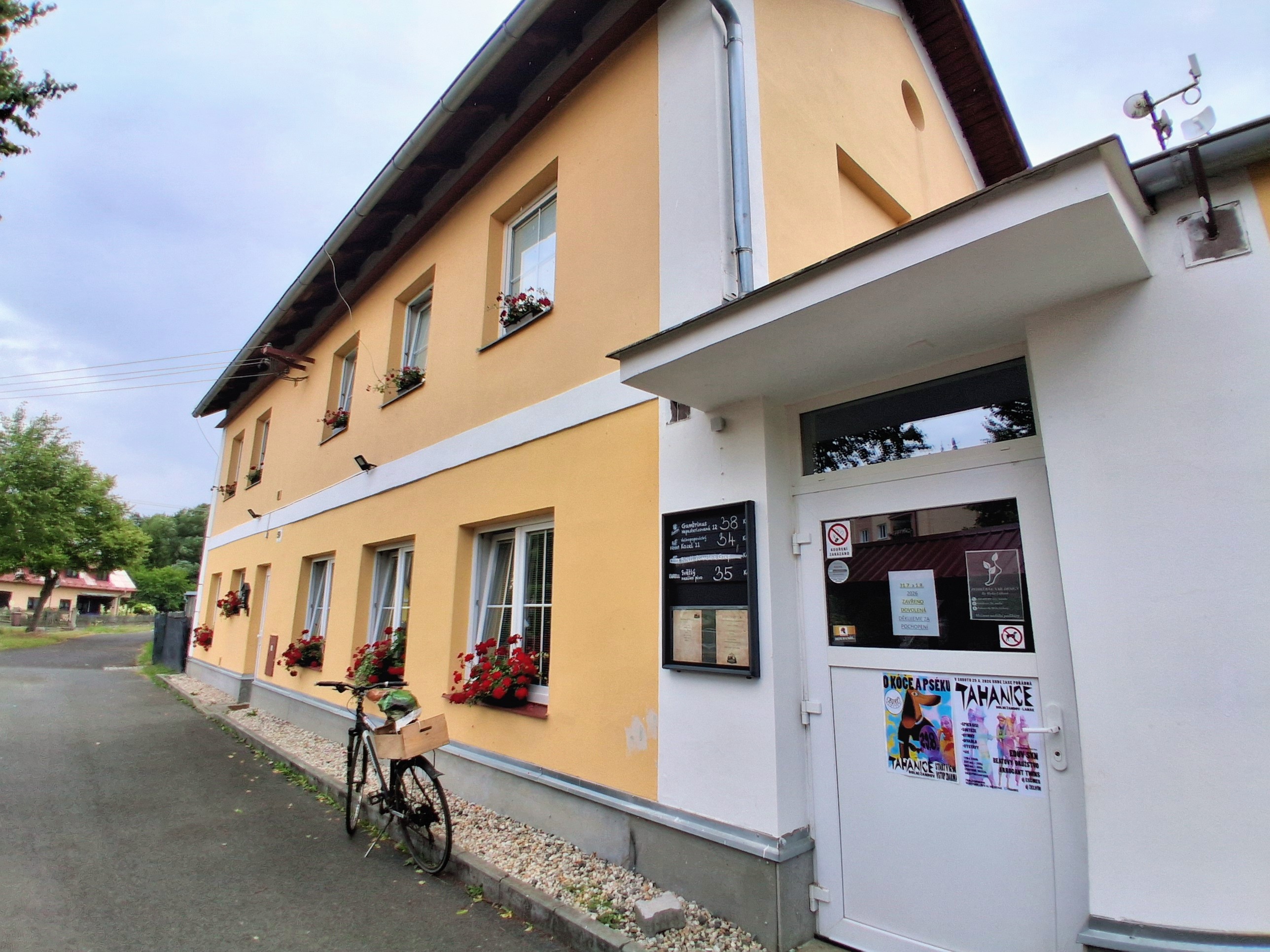 Hostinec U Tří čápů foto 2