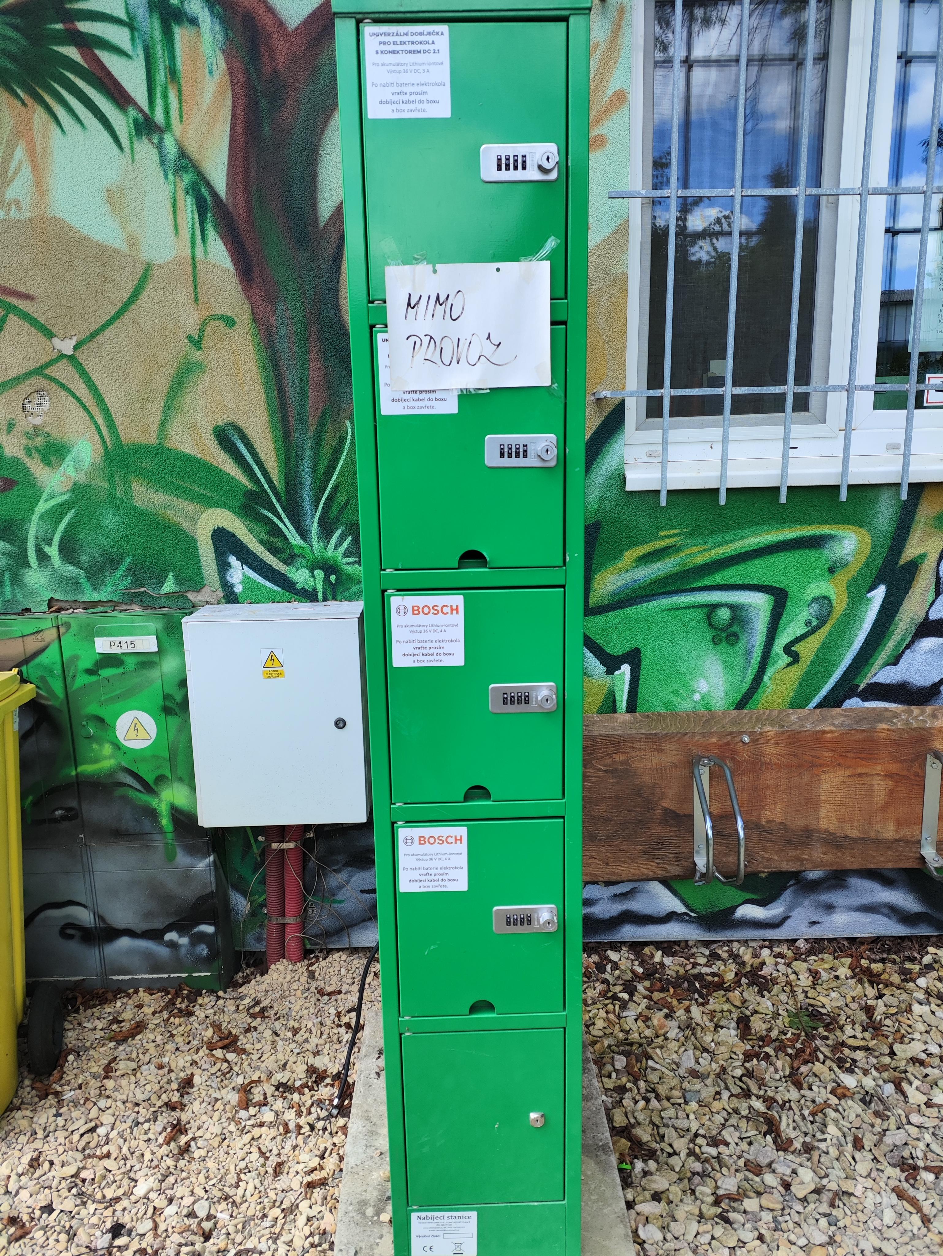 Nabíjecí zásuvka pro elektrokola foto 3