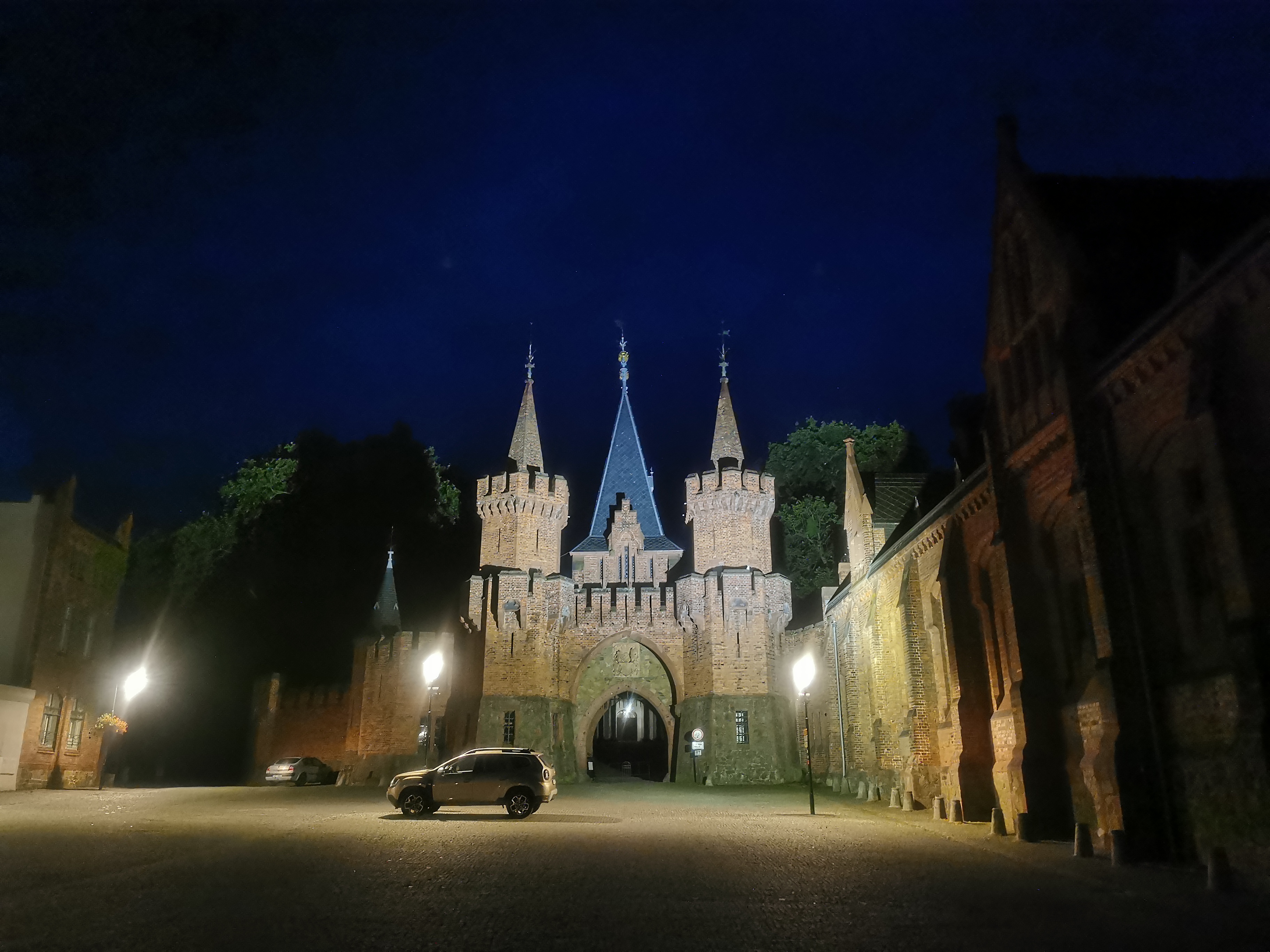 Červený zámek foto 4