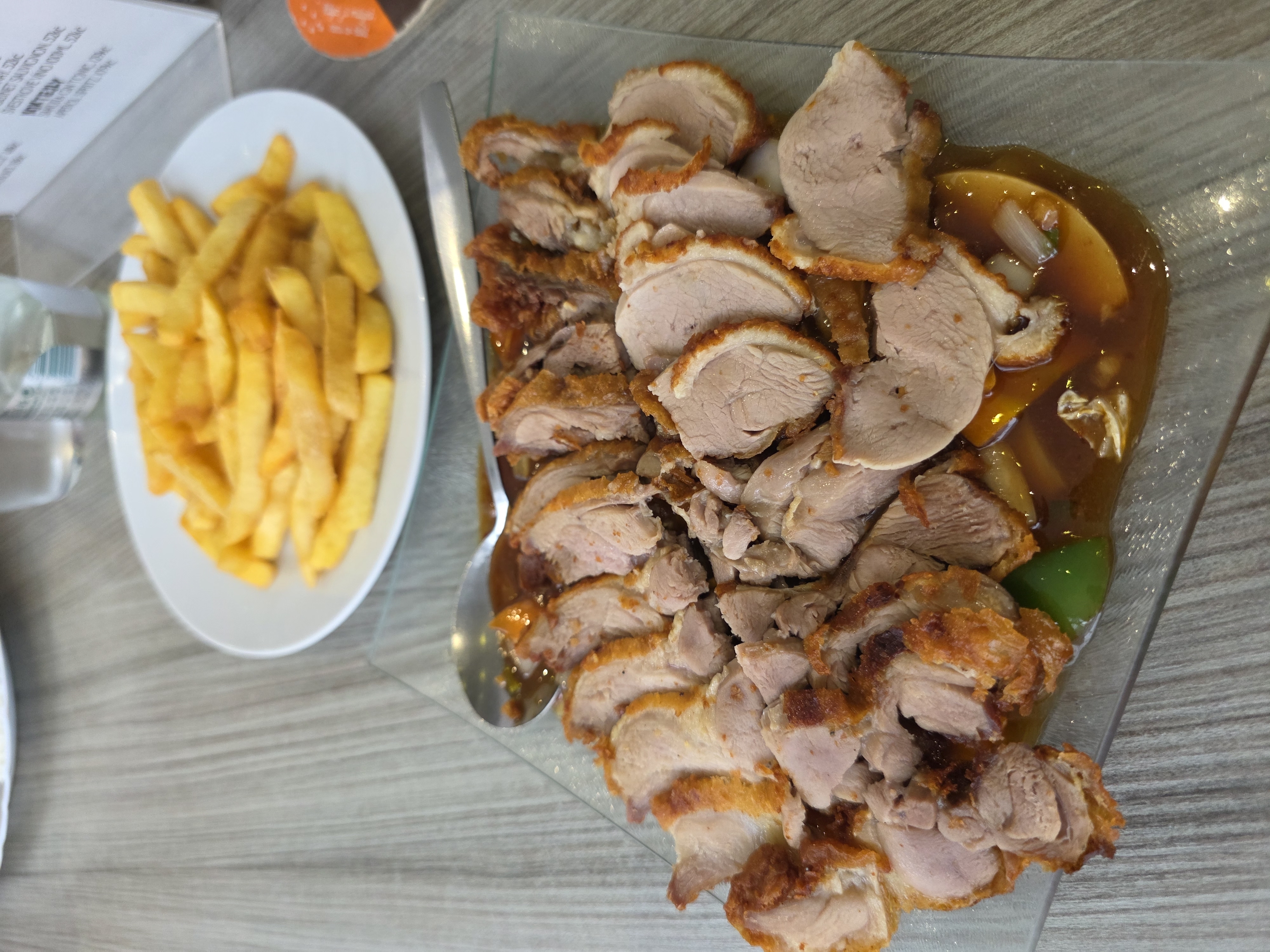 Čínská restaurace Yong Kang foto 4