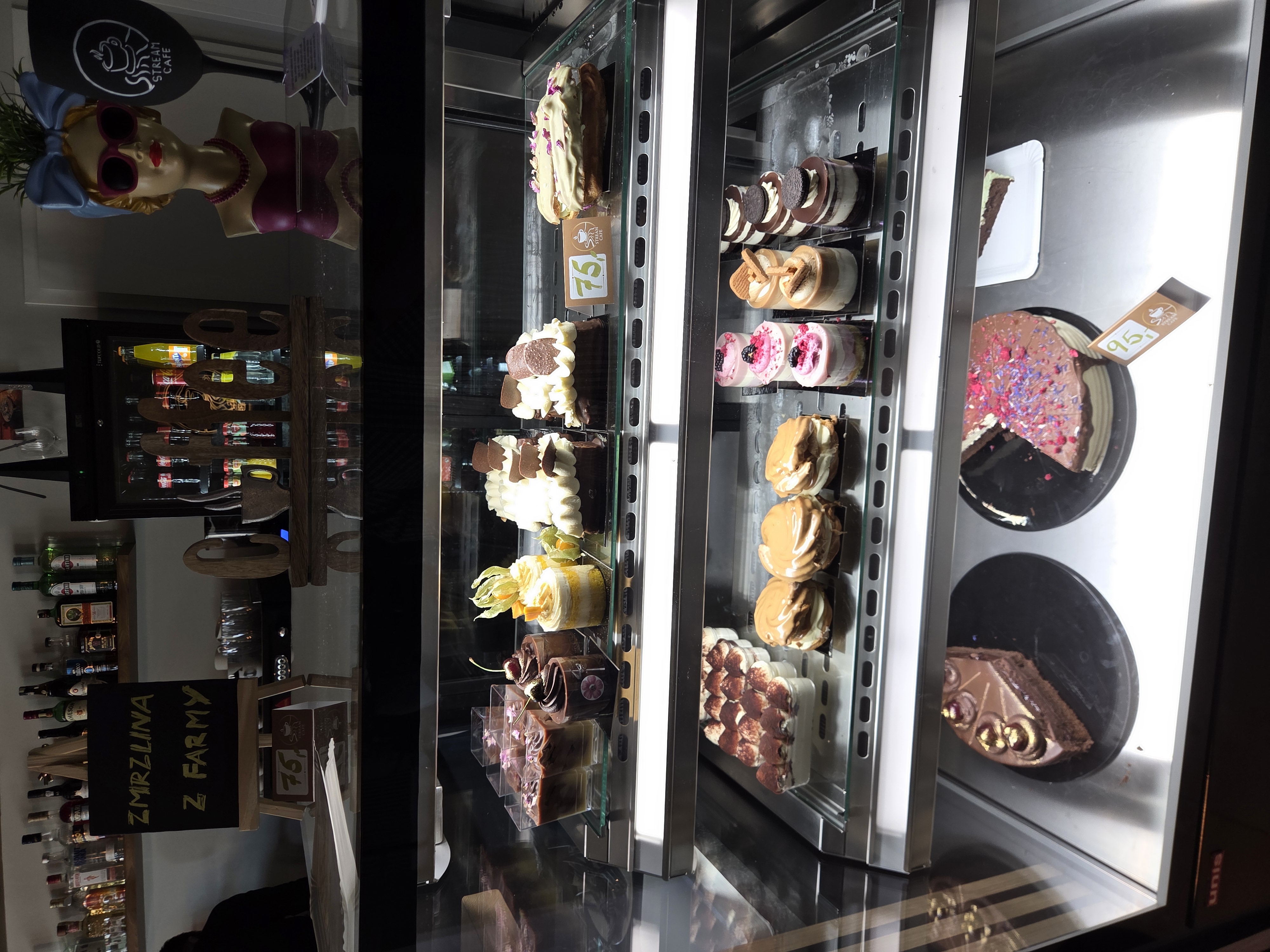 Stream cafe foto 1