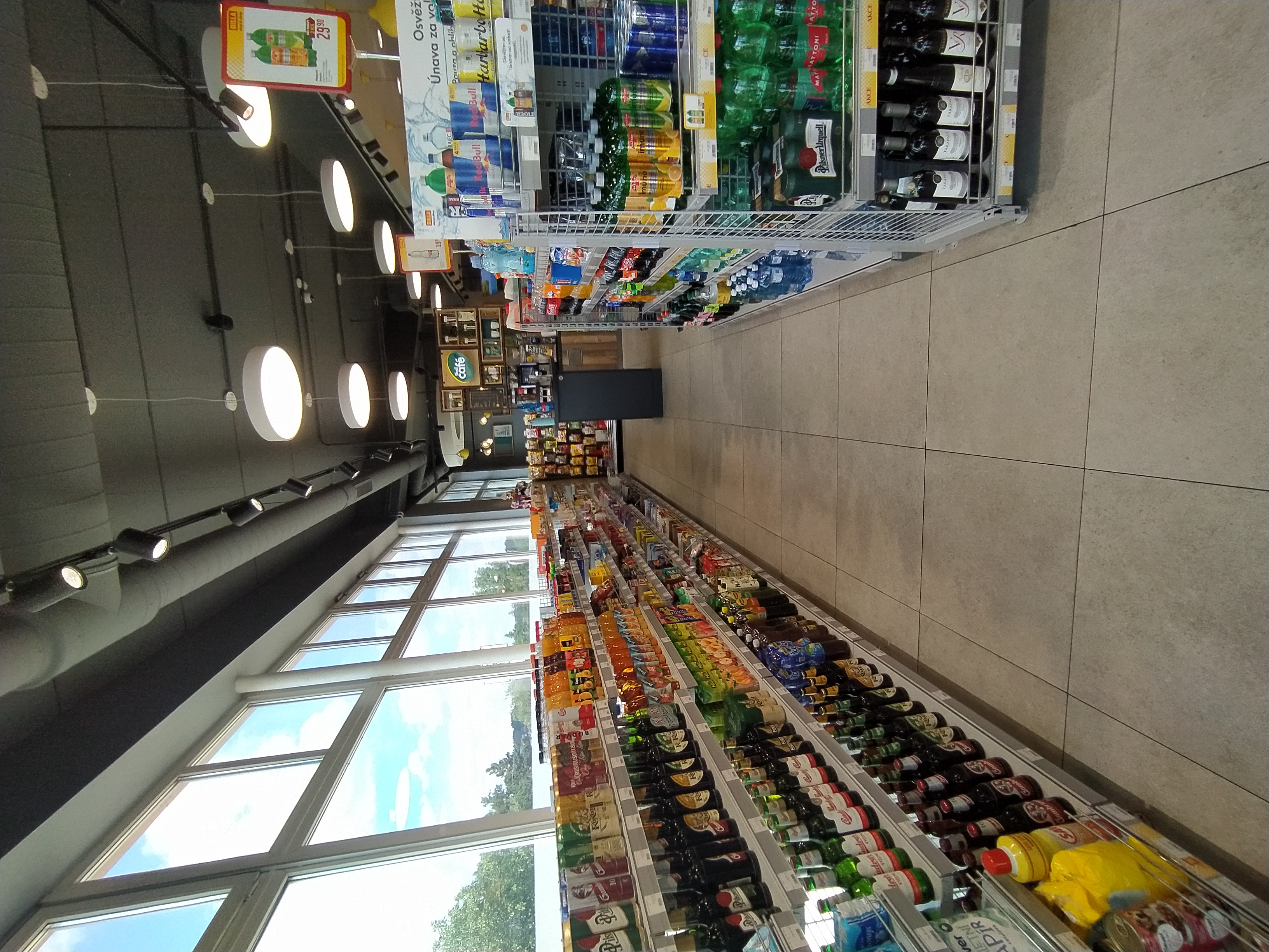 BILLA stop & shop foto 3