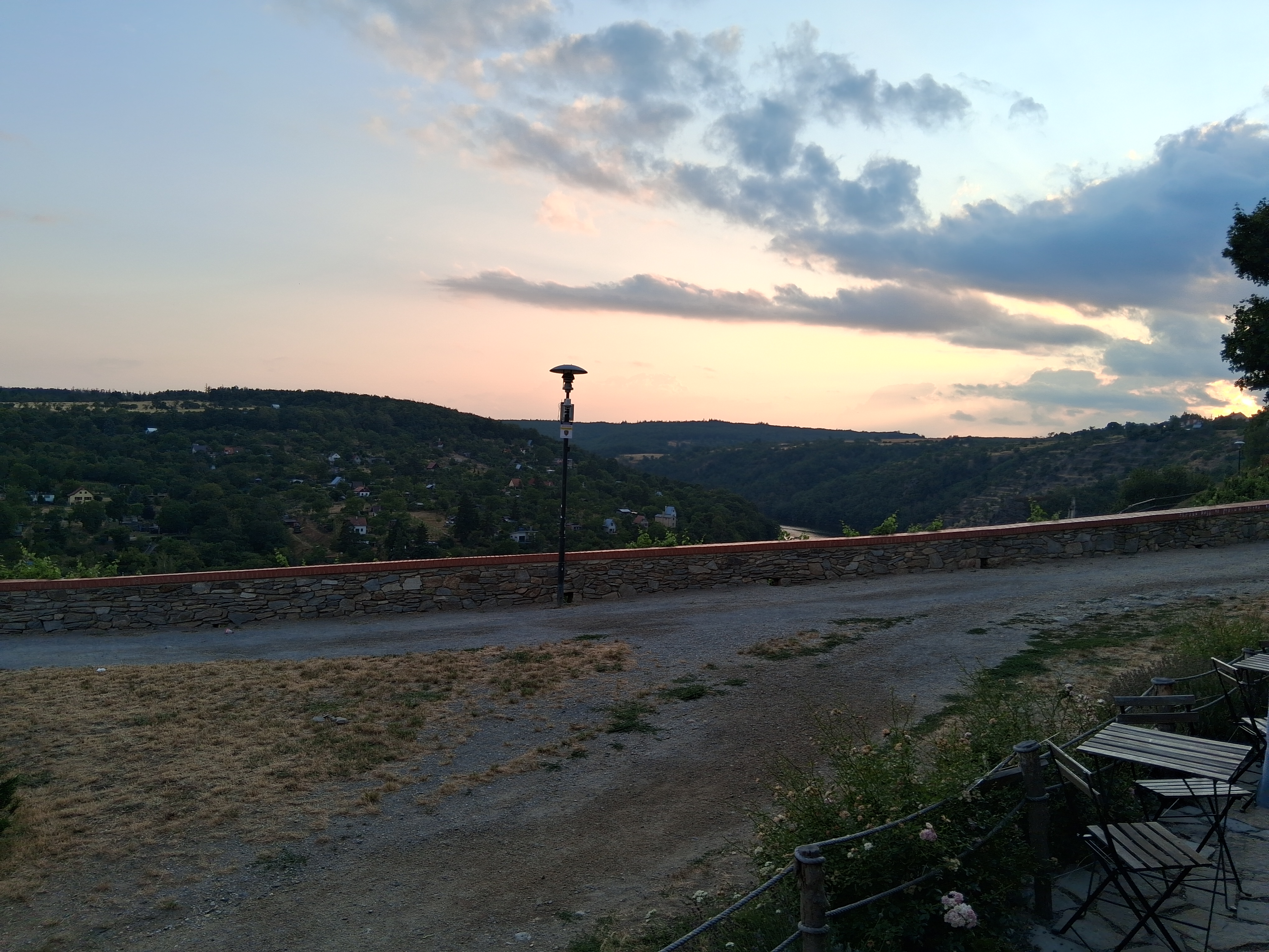 Víno Kára foto 2