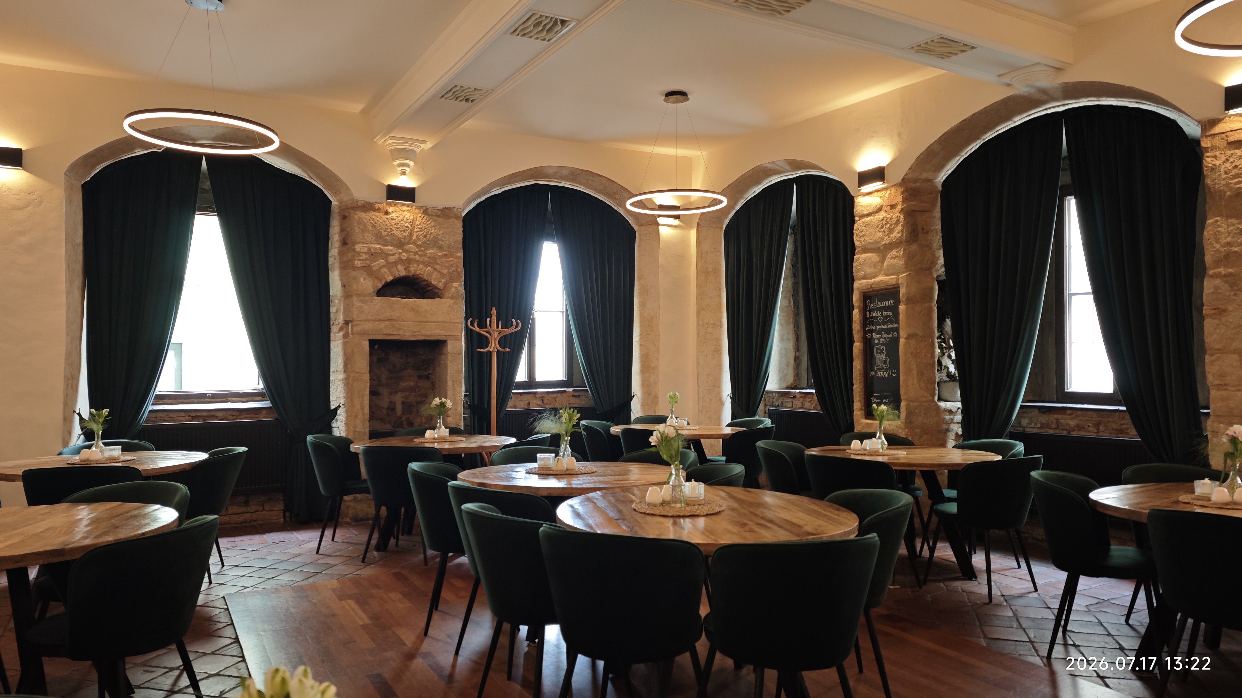 Restaurace U Malické Brány by ALUMIA foto 3