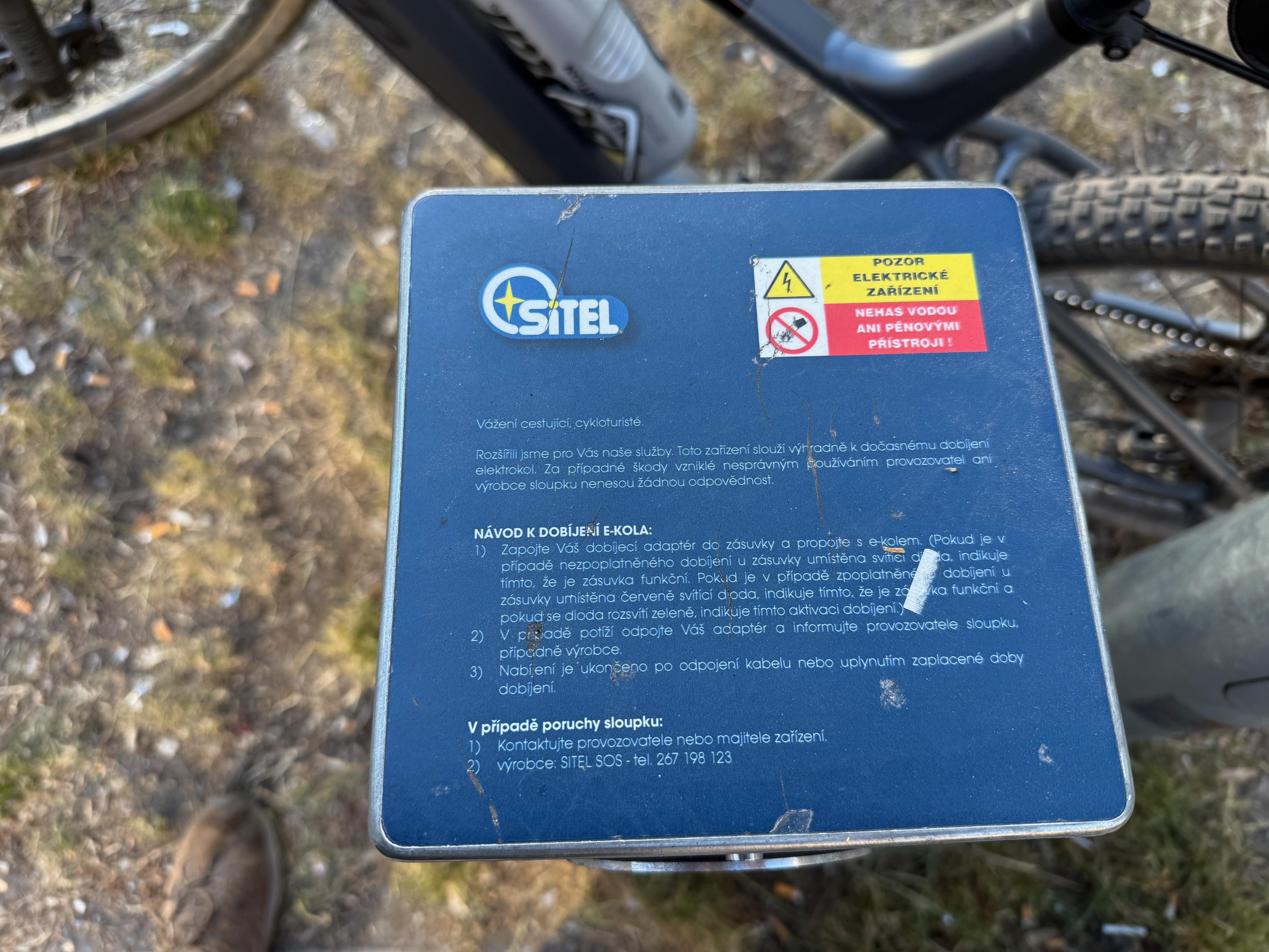 Nabíjecí zásuvka pro elektrokola Vrážská foto 6