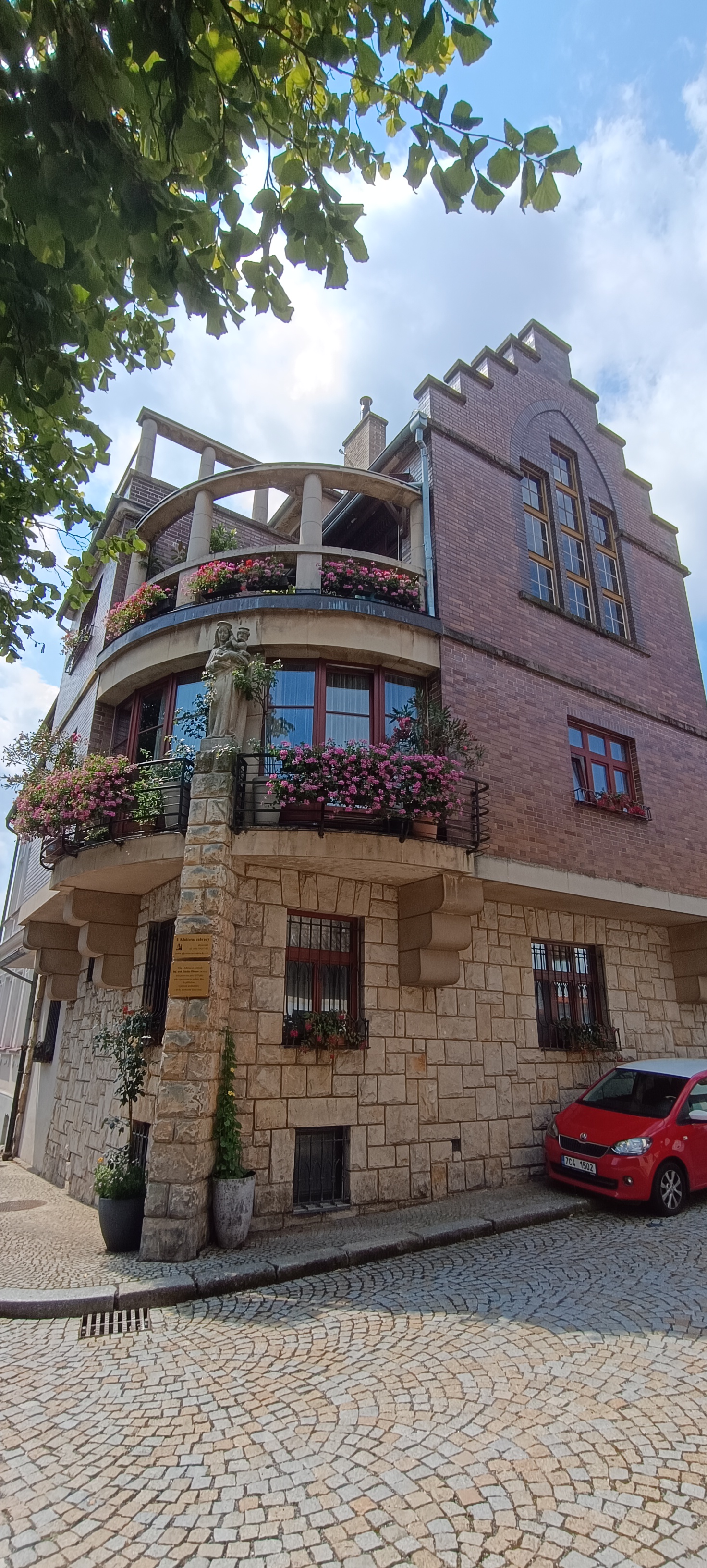 Pštrossova vila foto 5