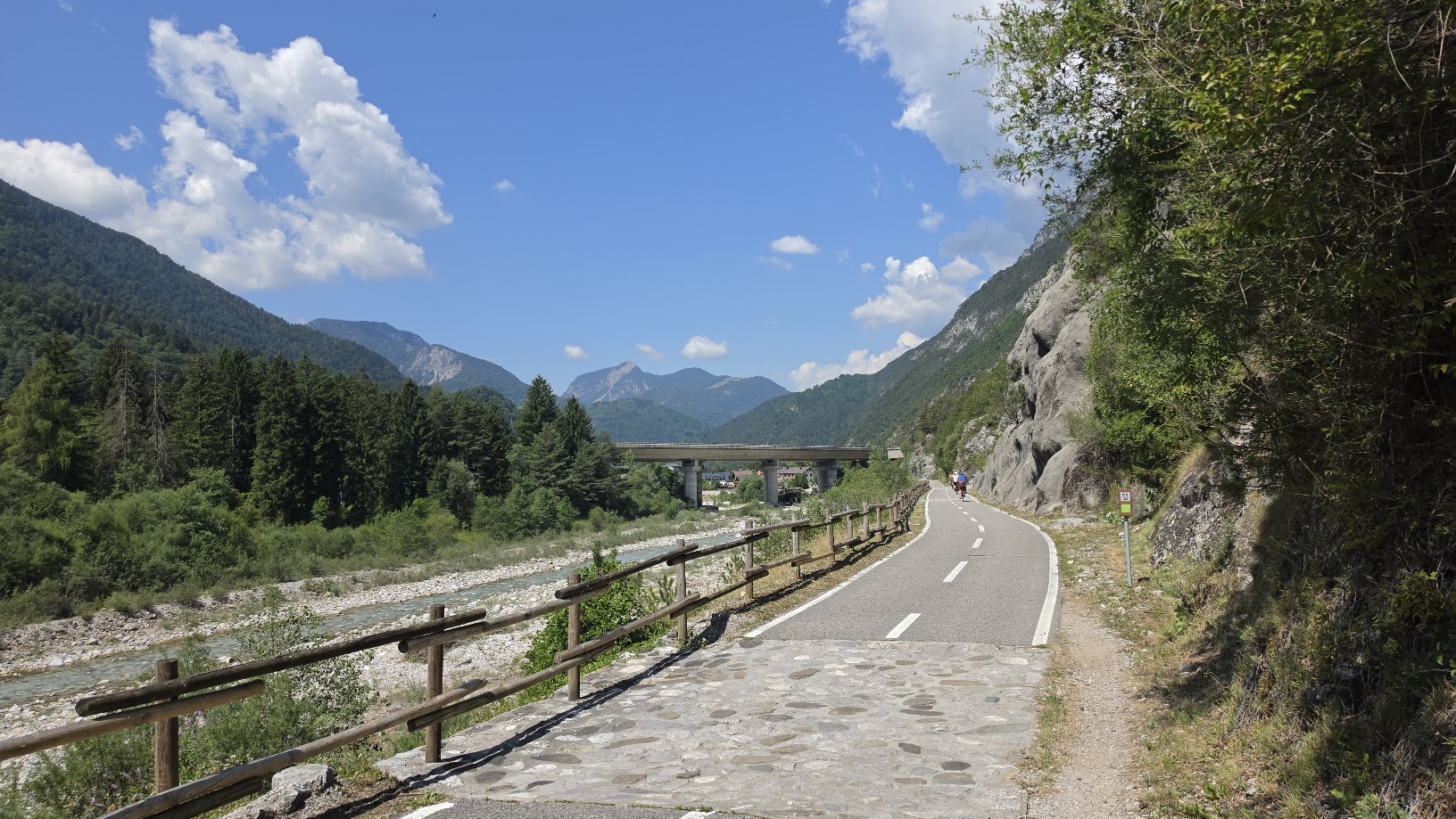 Cestovní kancelář Snídaňuj tour foto 1