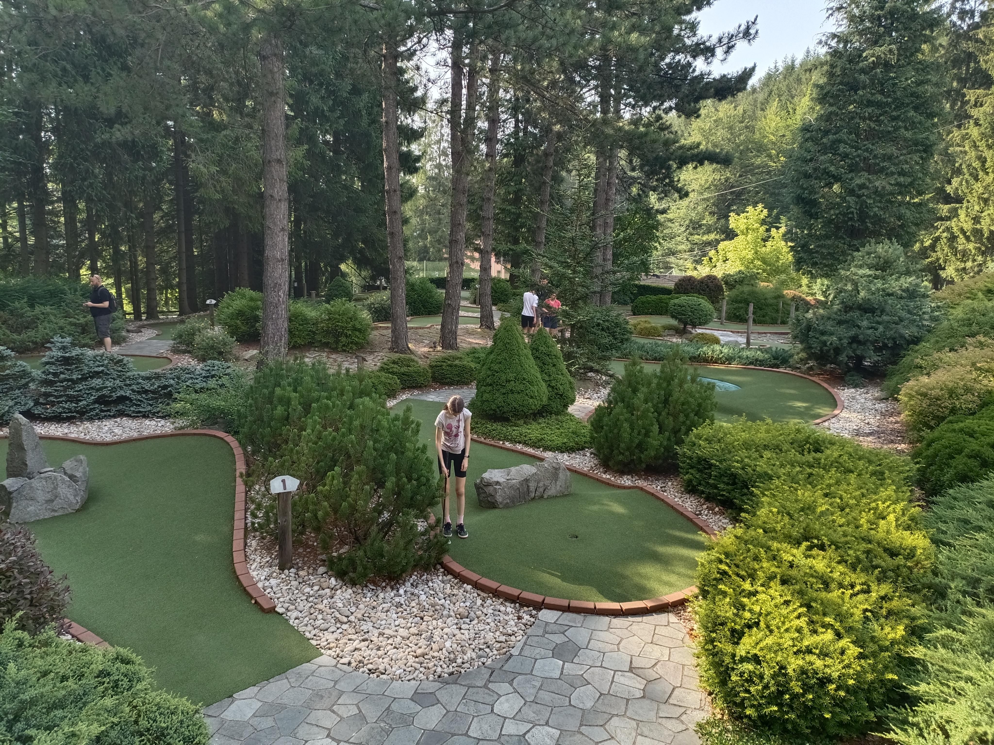 Troyer - minigolf foto 2