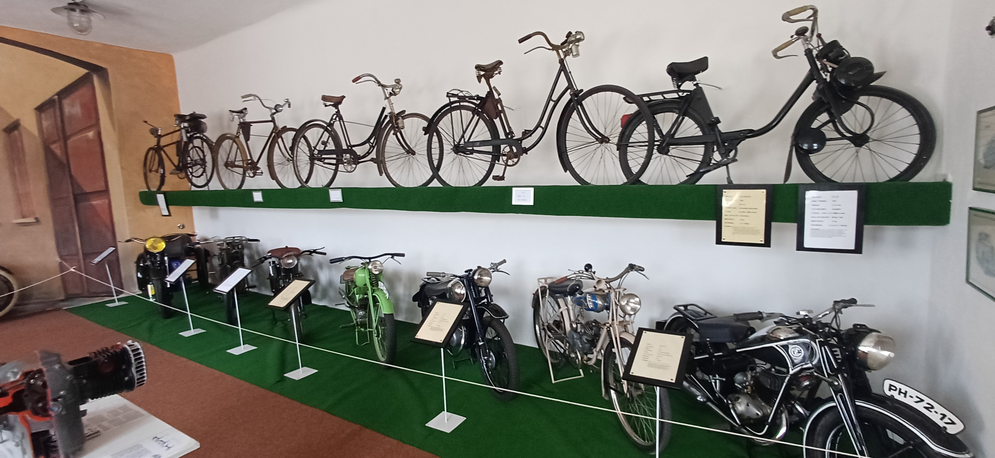 Muzeum historických motocyklů foto 3