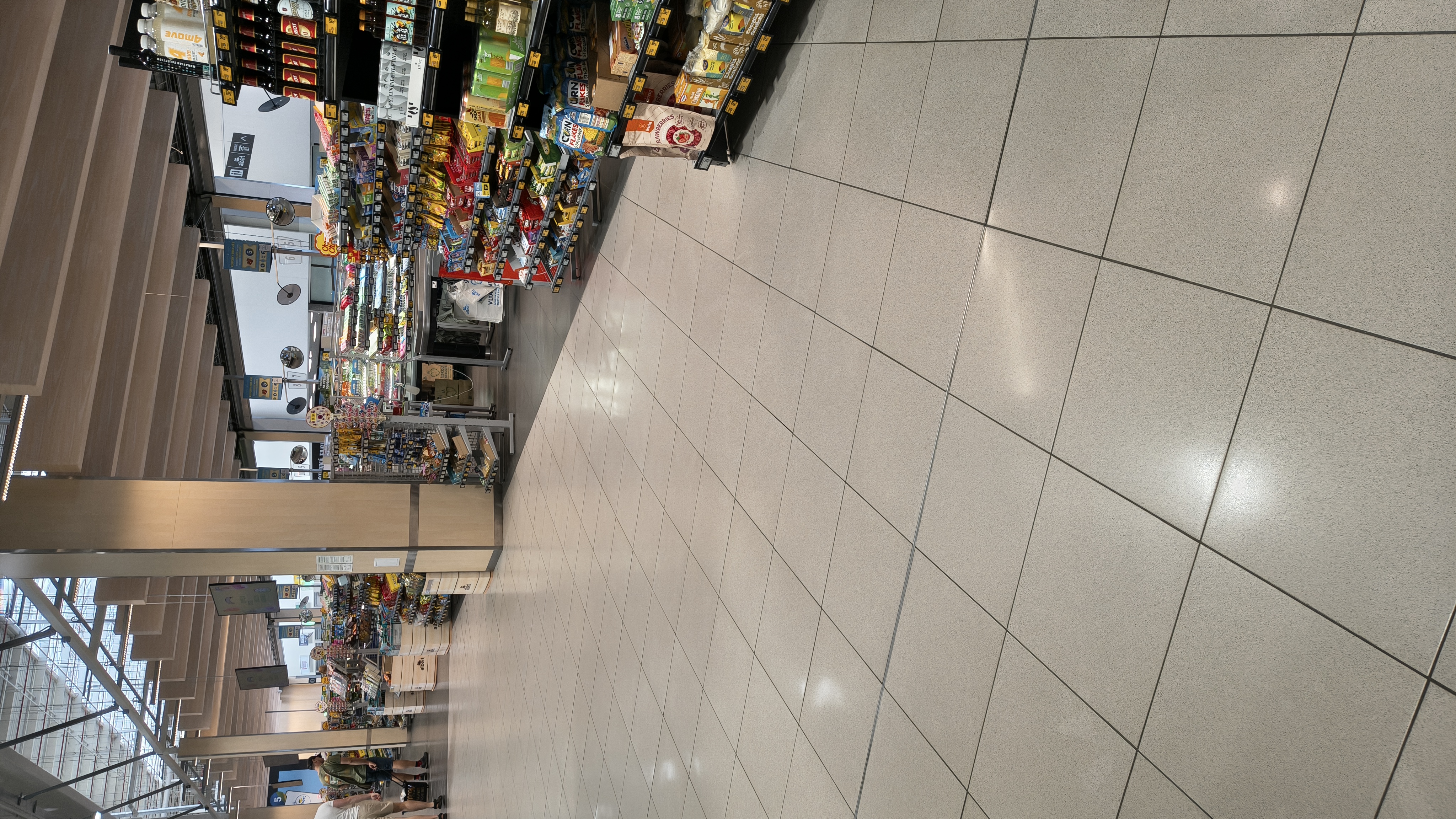 Albert Hypermarket foto 4