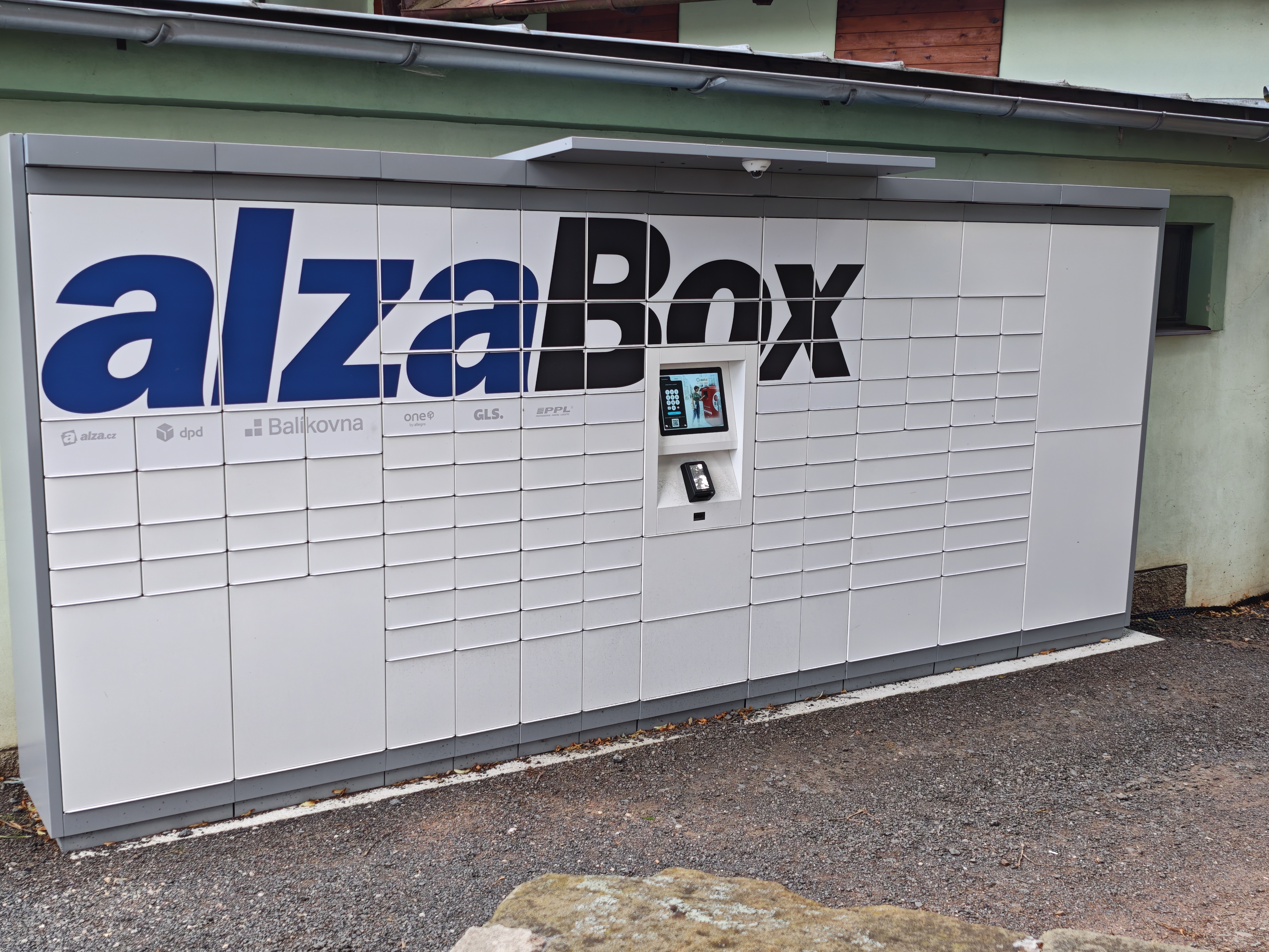 AlzaBox foto 3