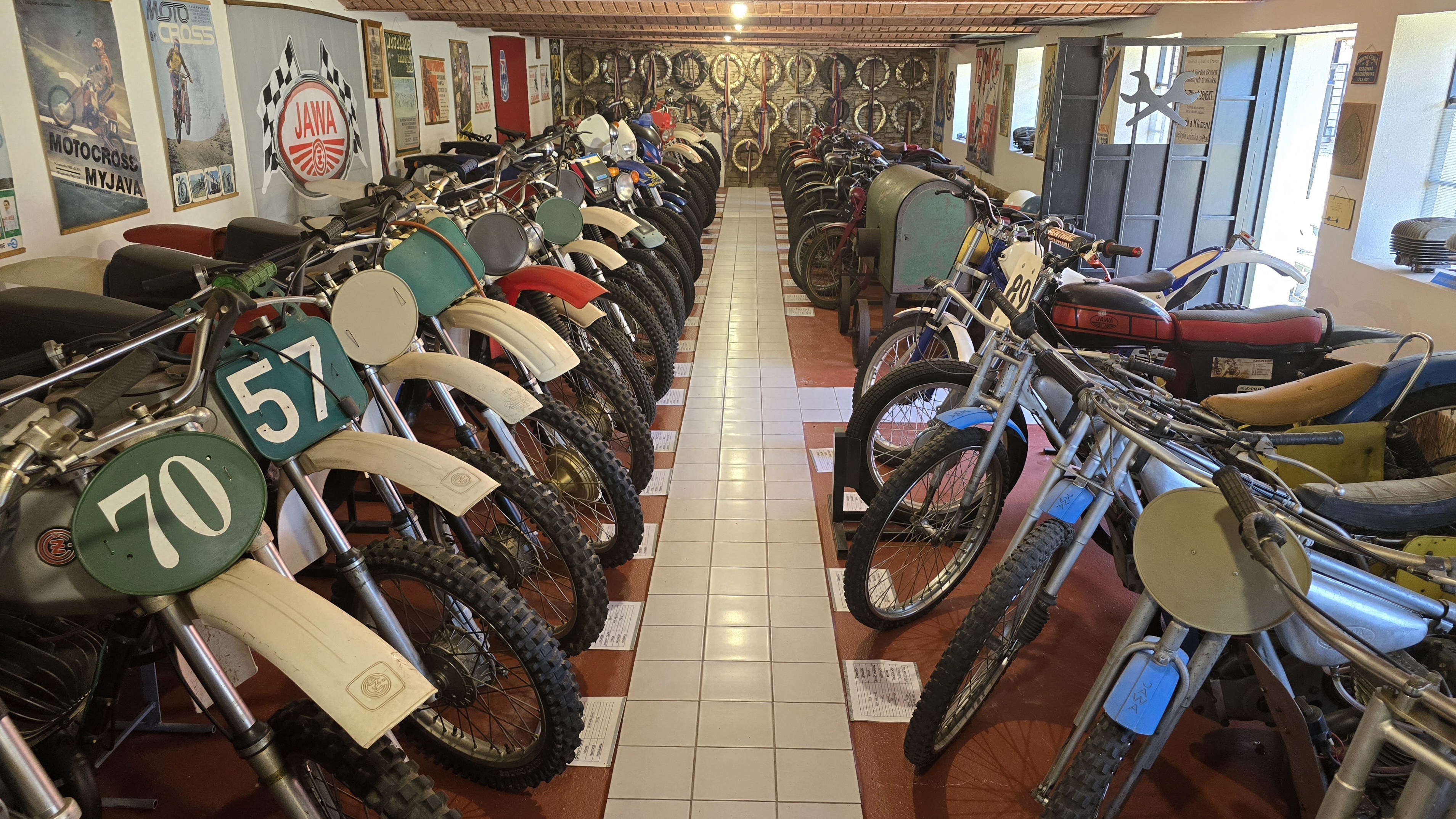 Muzeum Motocyklů a hraček Šestajovice foto 2