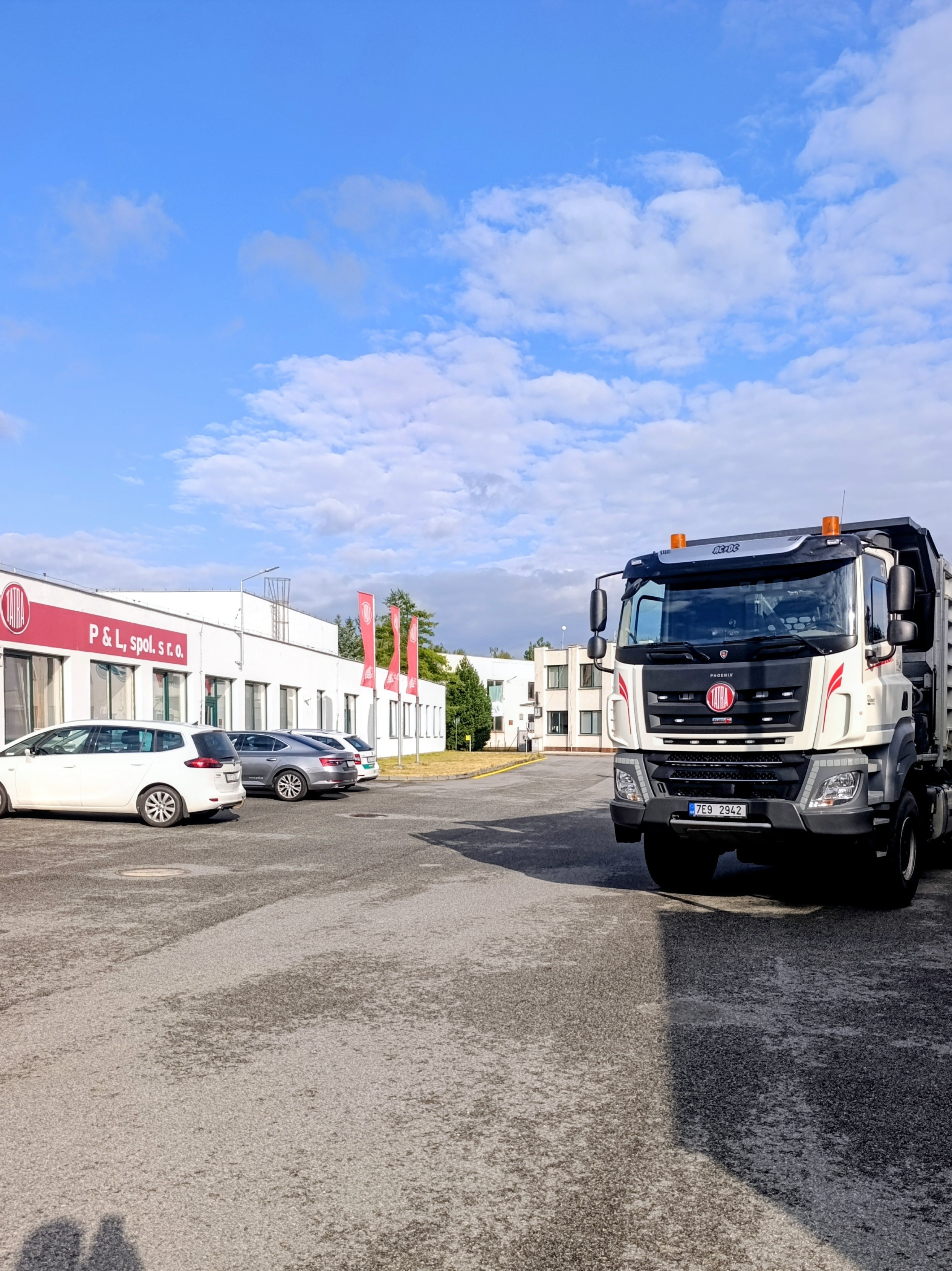 P & L, spol. s r.o. – TATRA foto 2