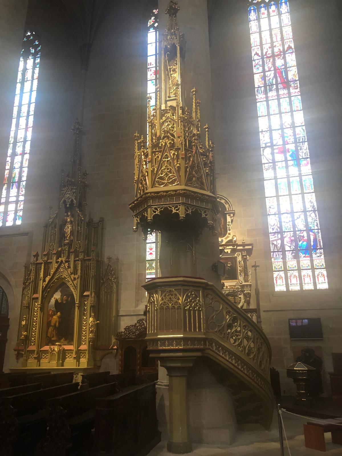 Katedrála sv. Bartoloměje - věž foto 2