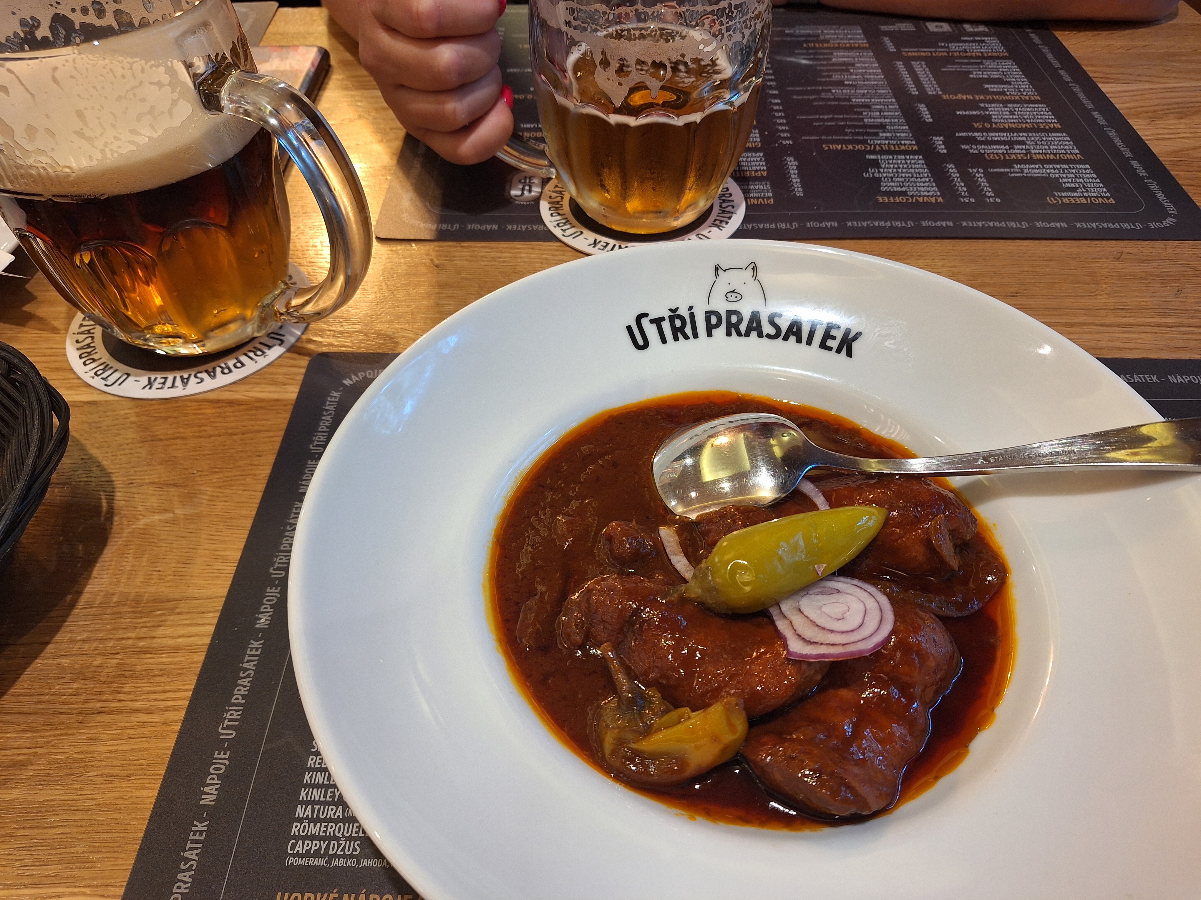 Restaurace U tří prasátek foto 6