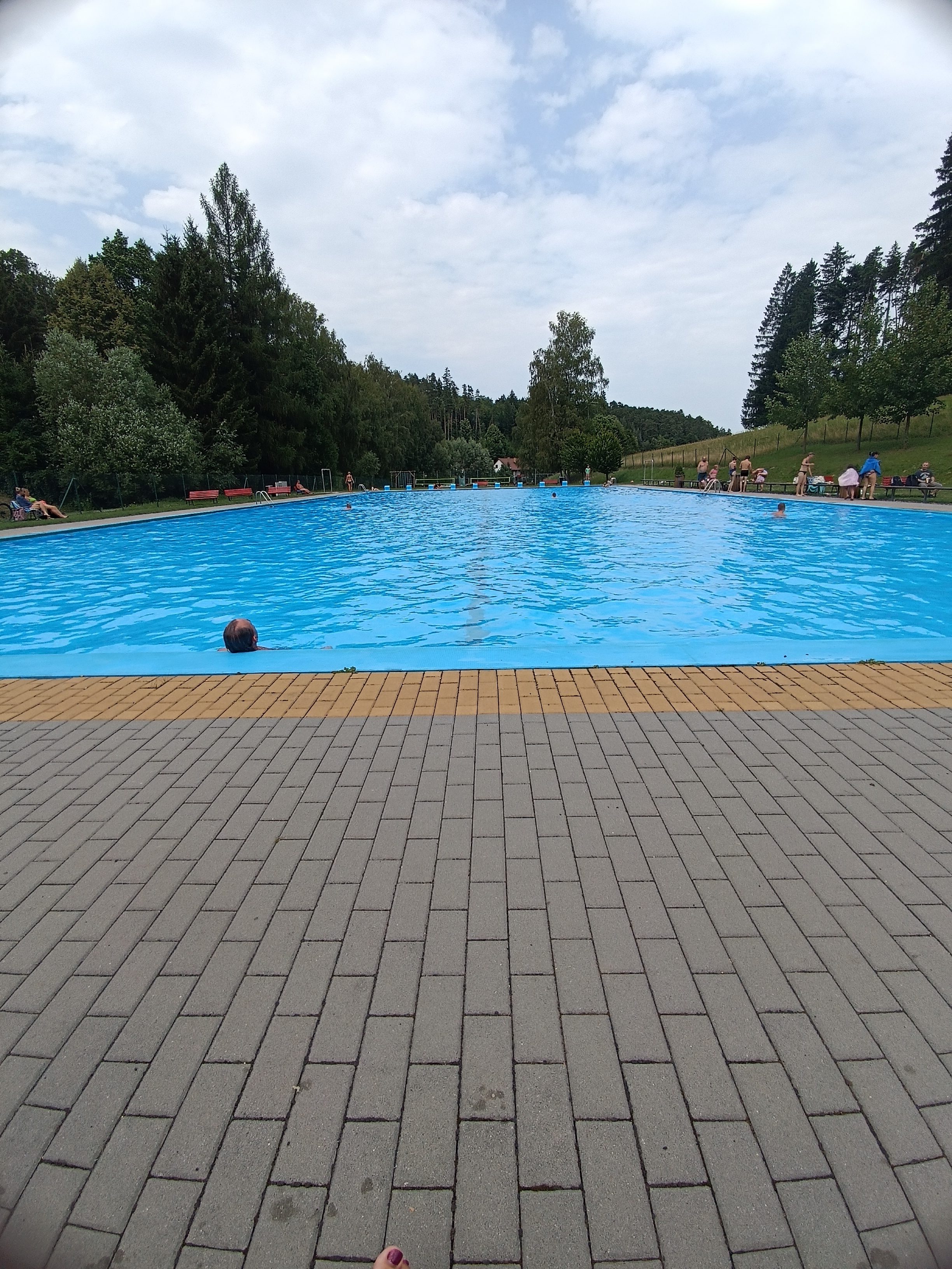 Sportovní areál koupaliště Sebranice foto 2