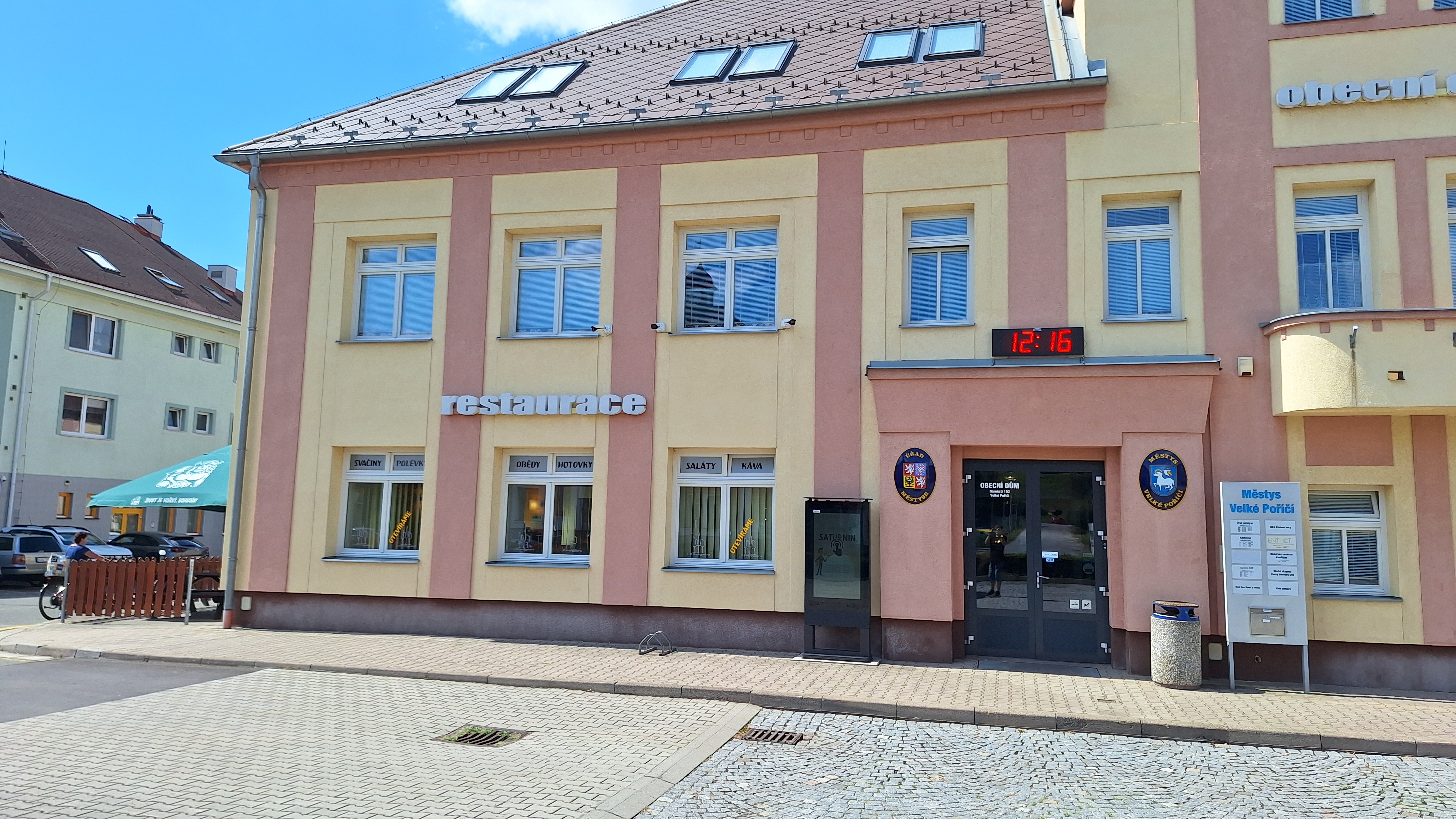 Jídelna a bistro Velké Poříčí foto 4