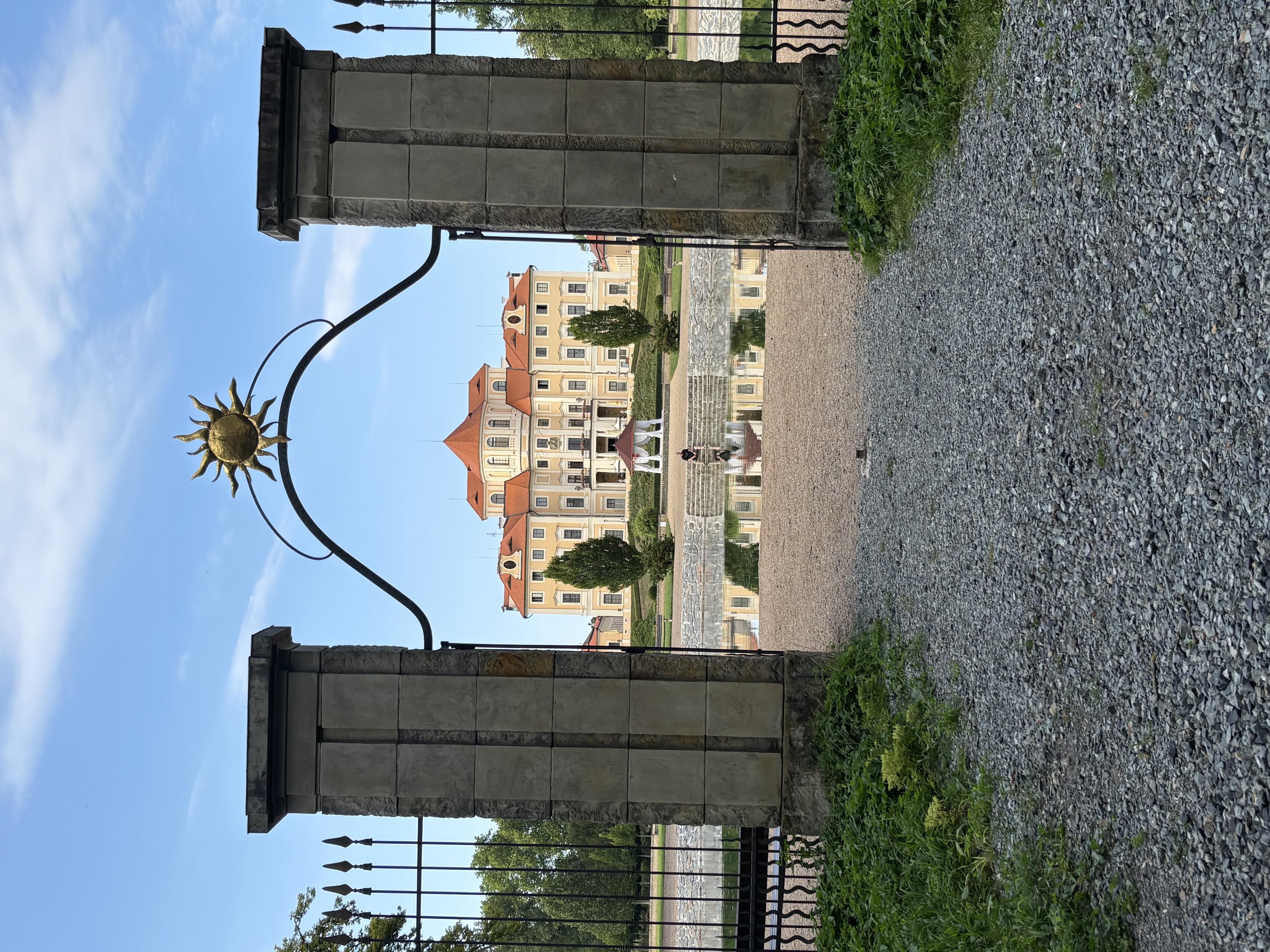 Zamek-liblice.cz foto 5