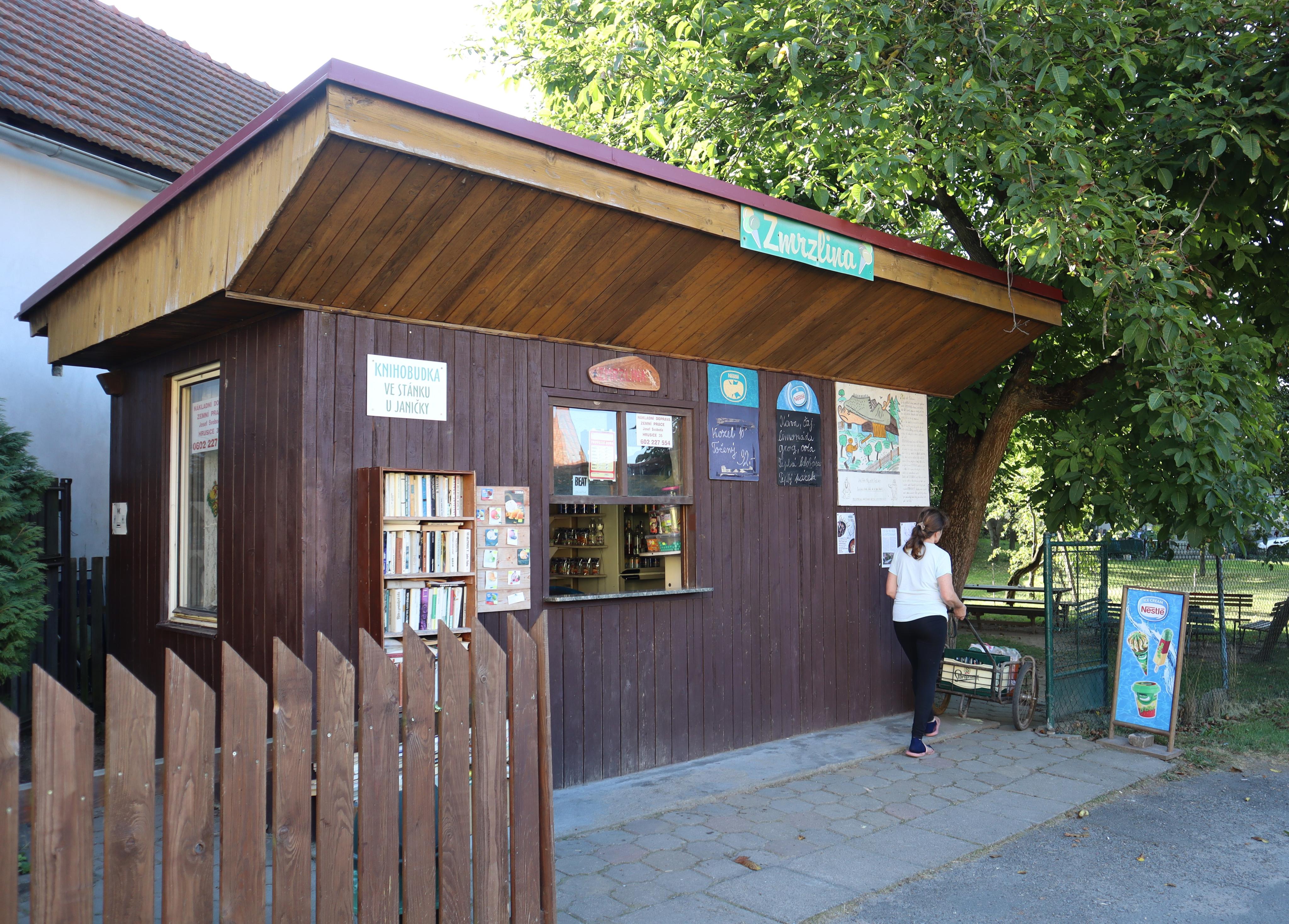 Občerstvení Hrusice foto 2