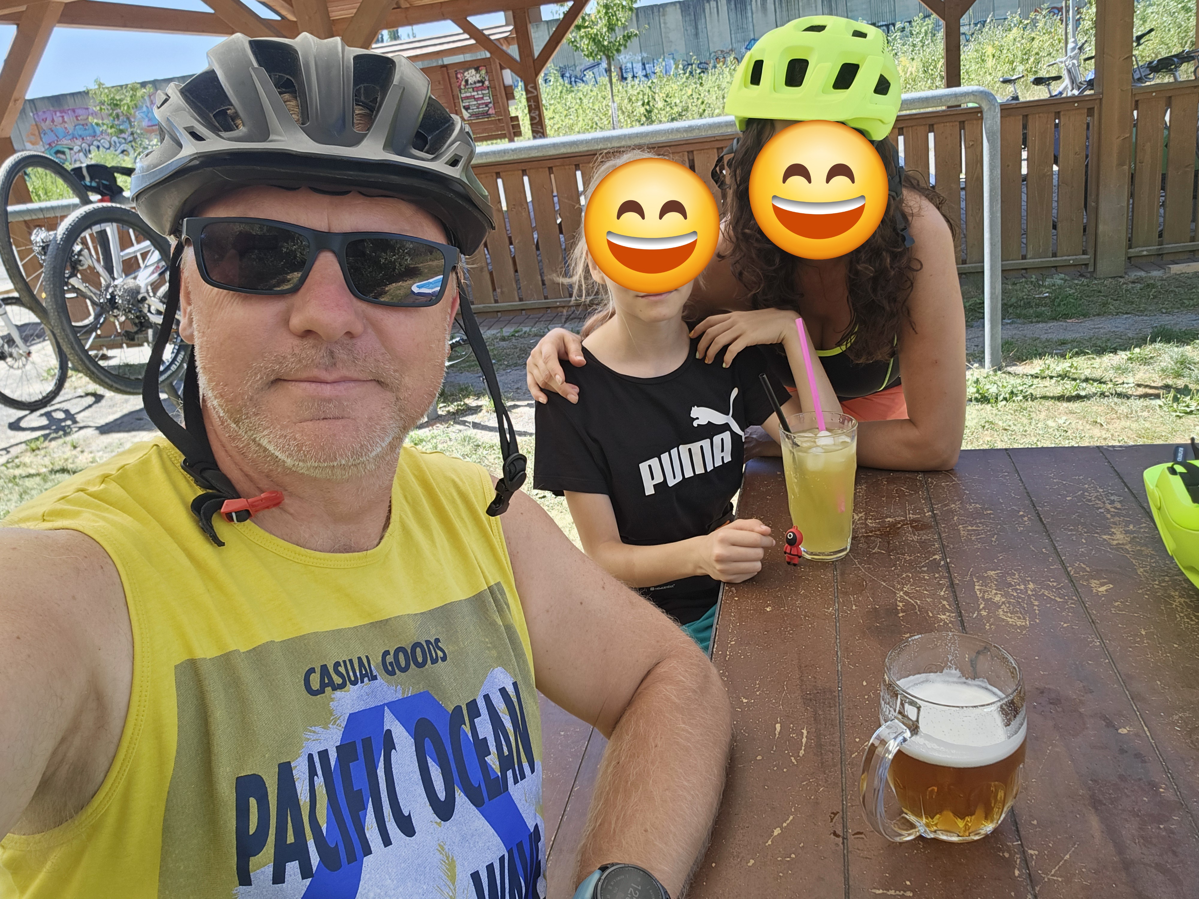 Občerstvení na padesáté foto 4