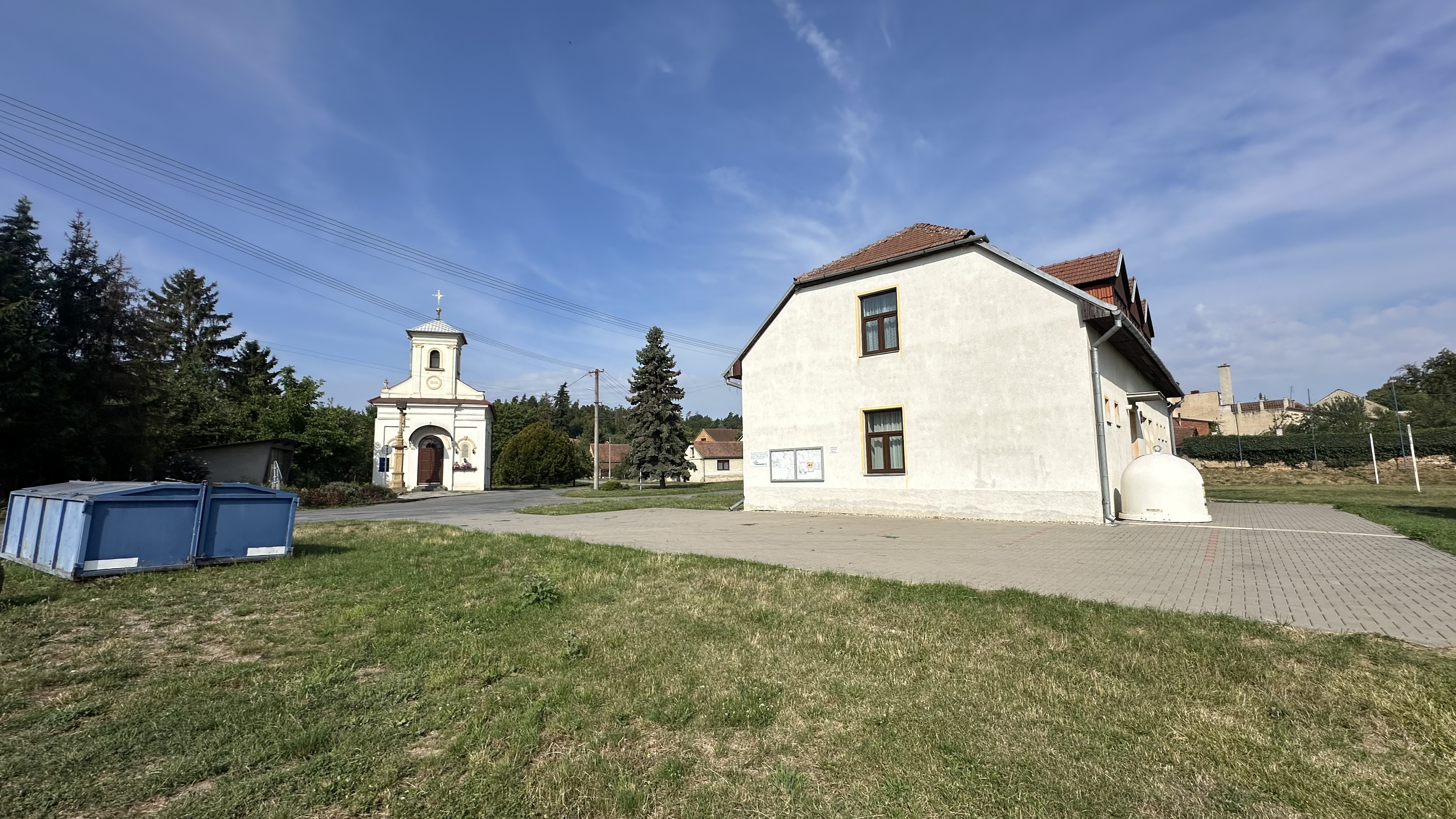 Vincencov - obecní úřad foto 2
