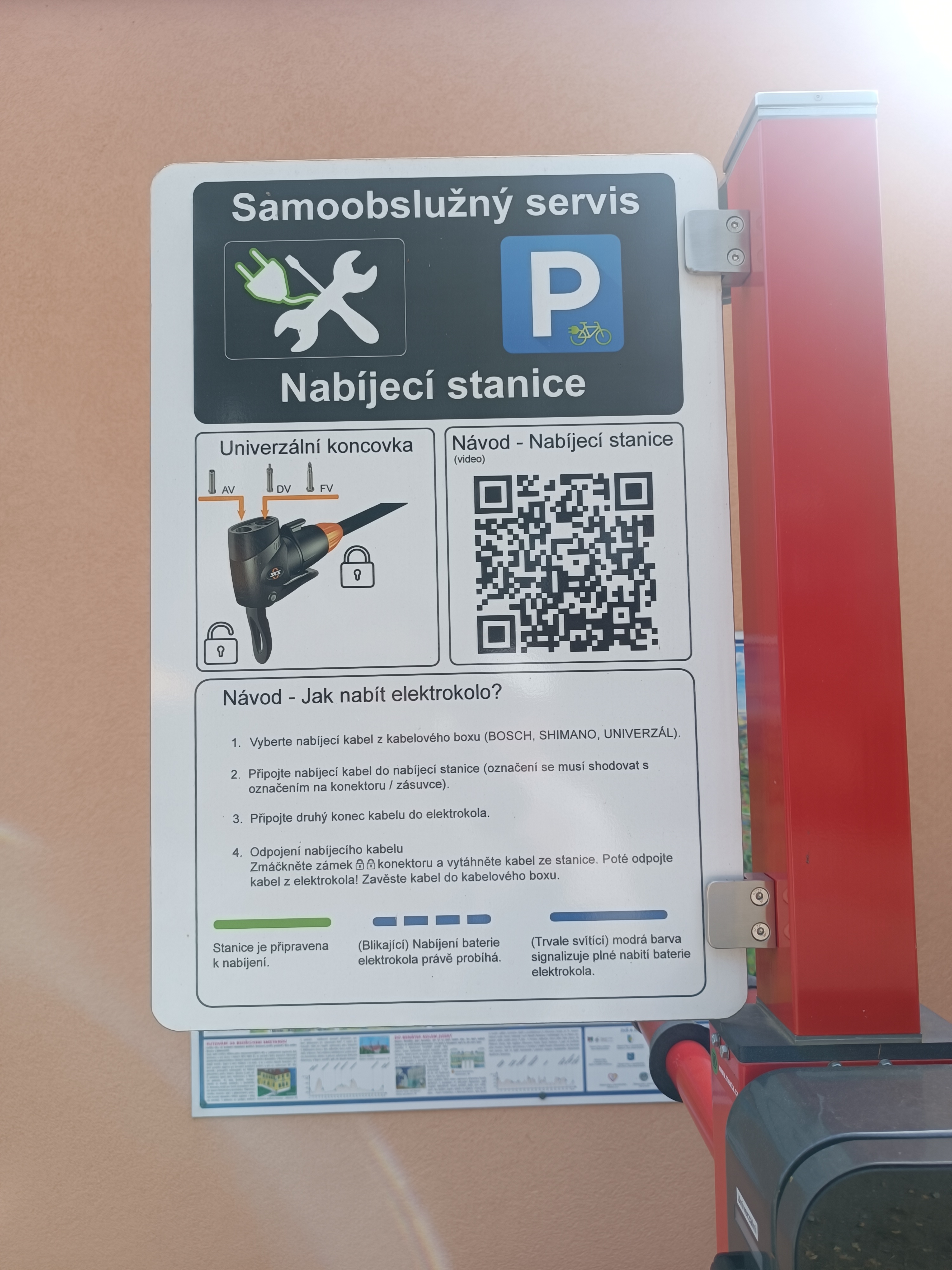 Dobíjecí stanice pro elektrokola foto 3