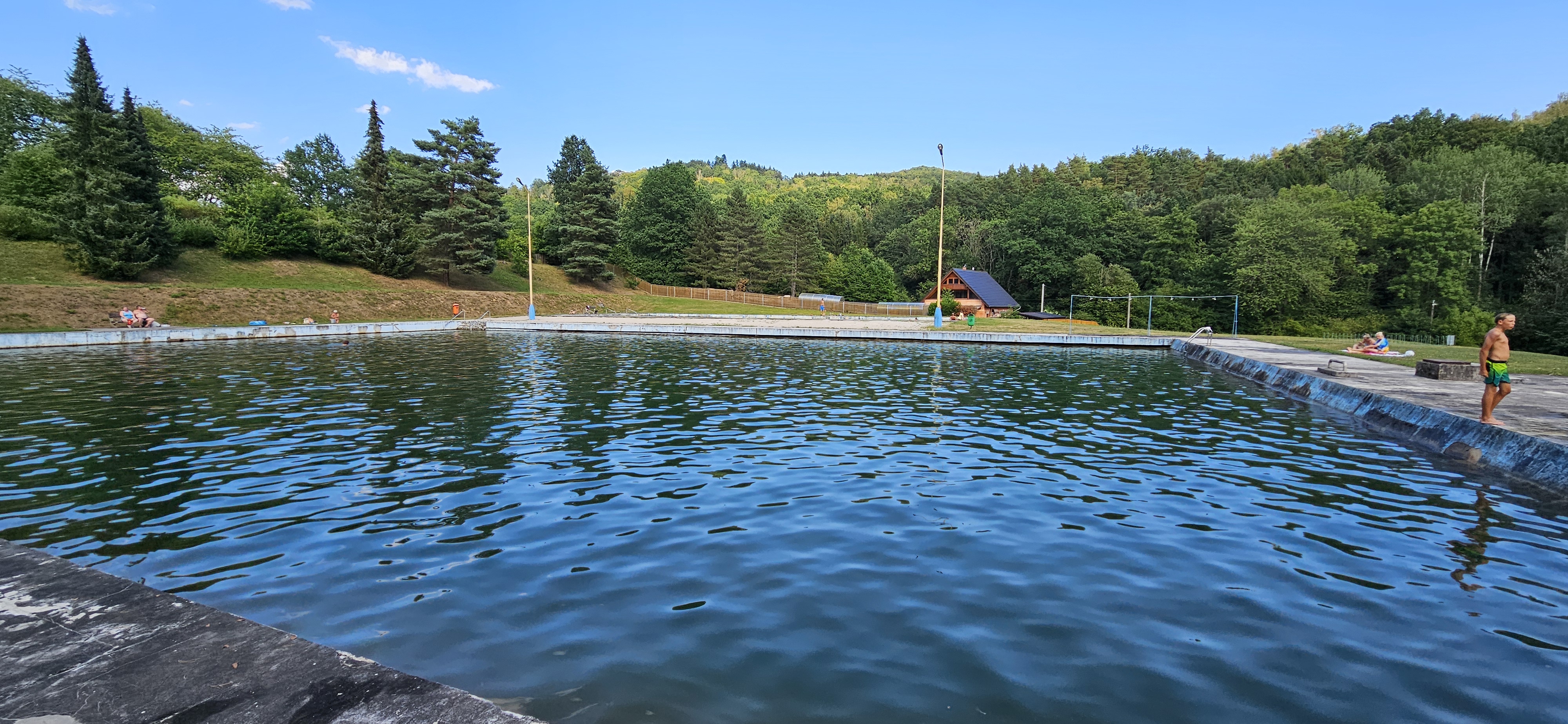 Rekreační areál Slunce - koupaliště foto 2