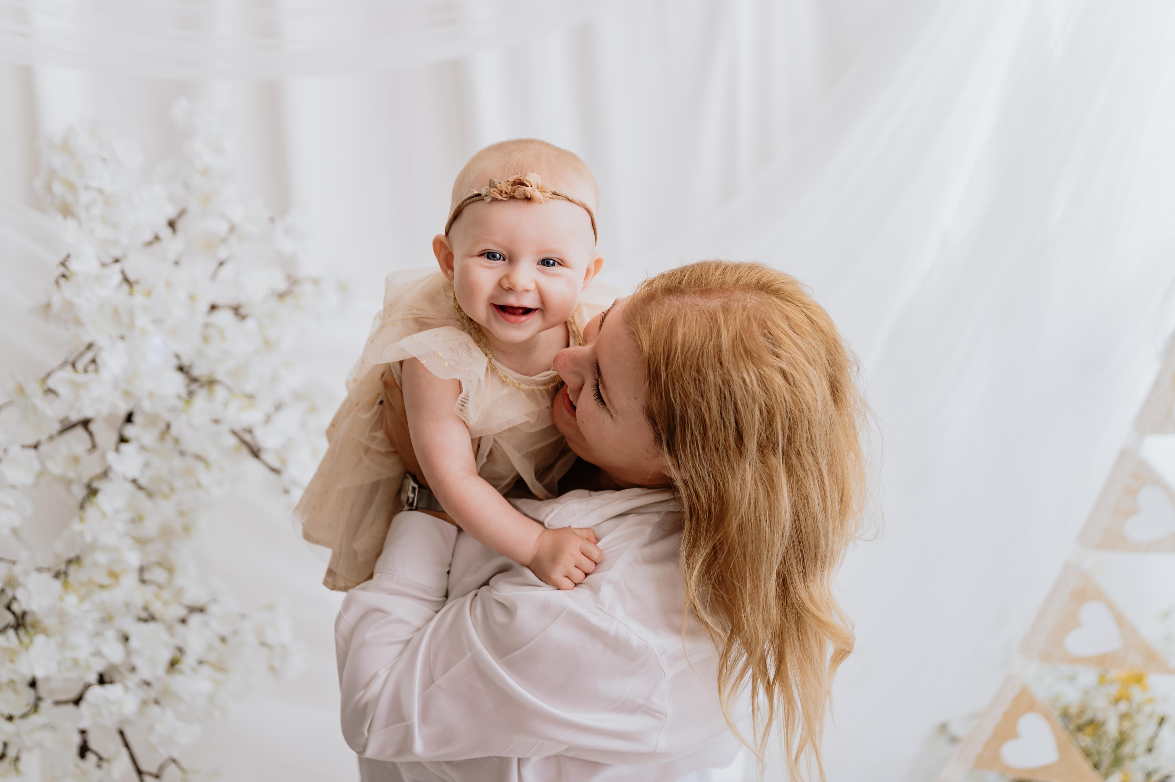 Dana Macáková - dannyfotografka - newborn fotografie foto 2