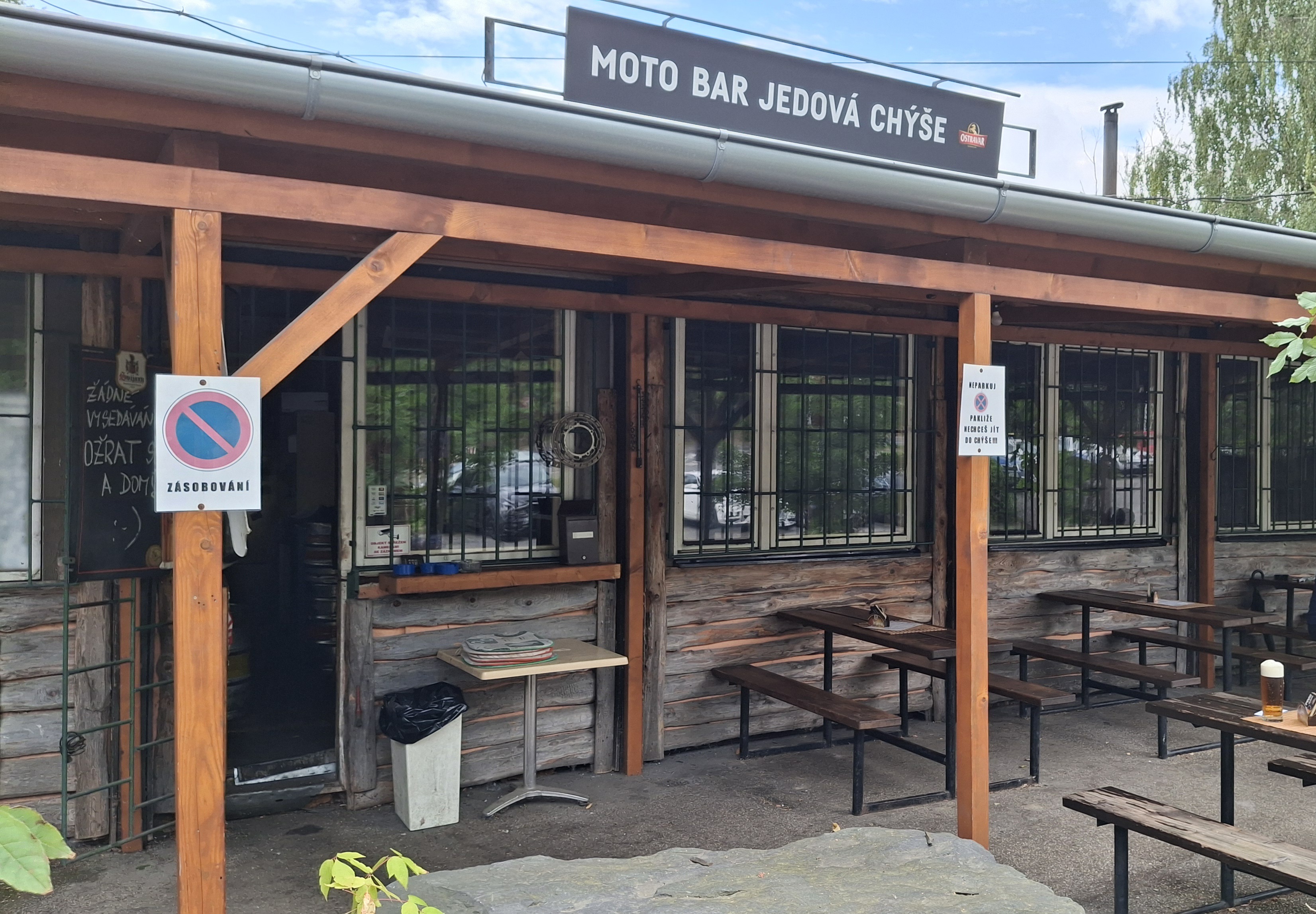 Motobar Jedová Chýše foto 3