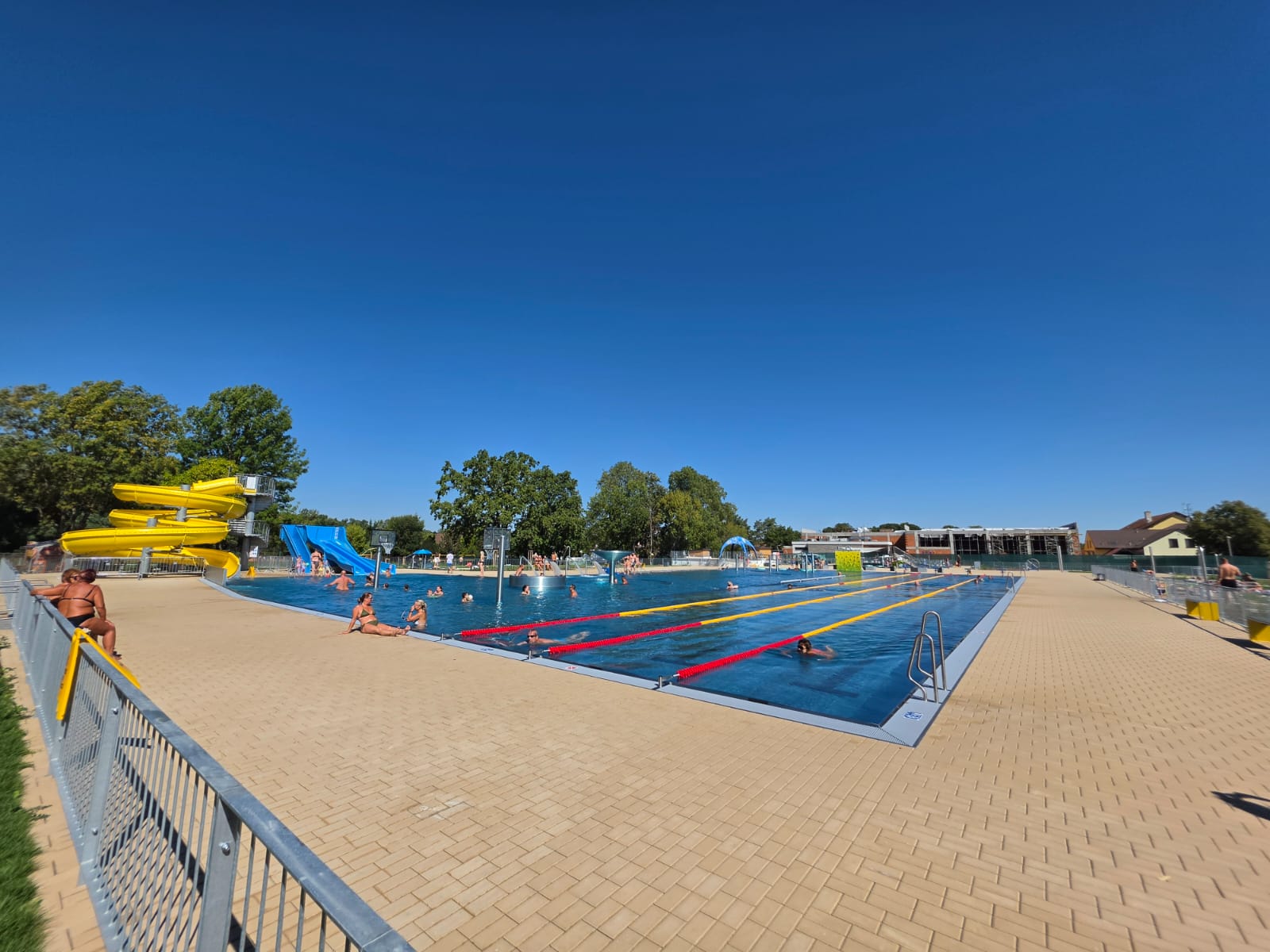 Tereza Břeclav - Letní koupaliště foto 2