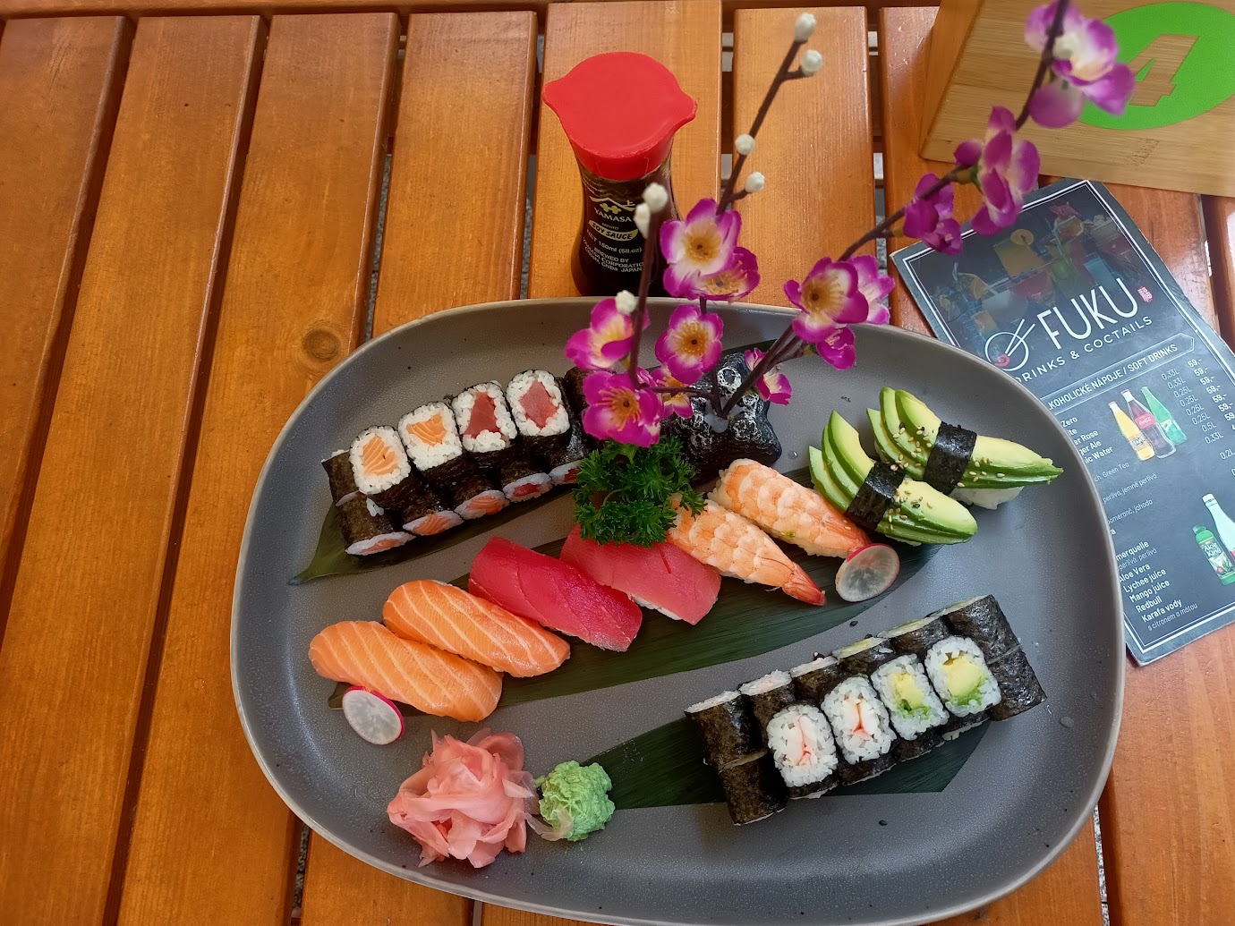 FUKU wok foto 6