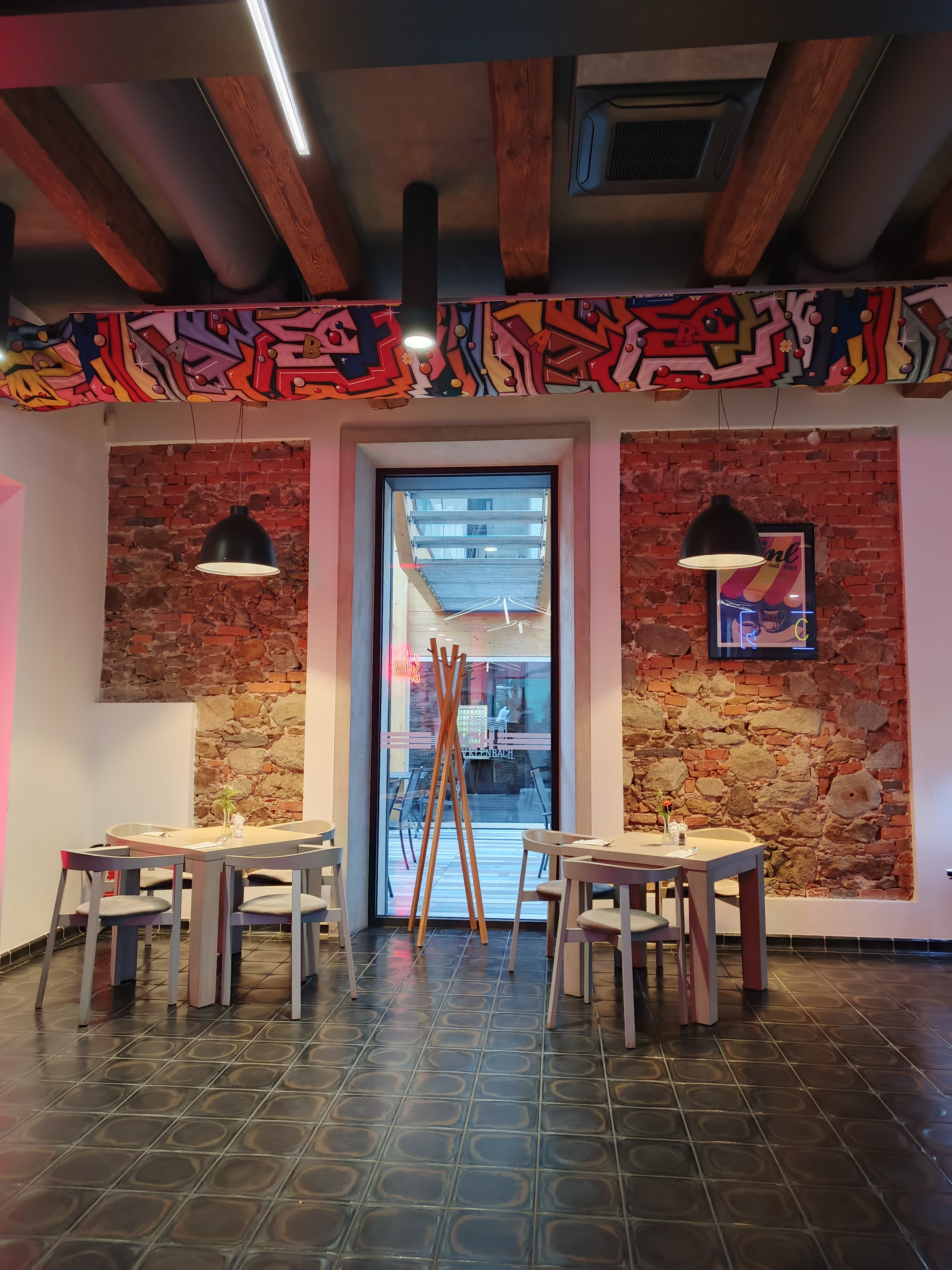 Restaurace a kavárna HochŠpalíček foto 2