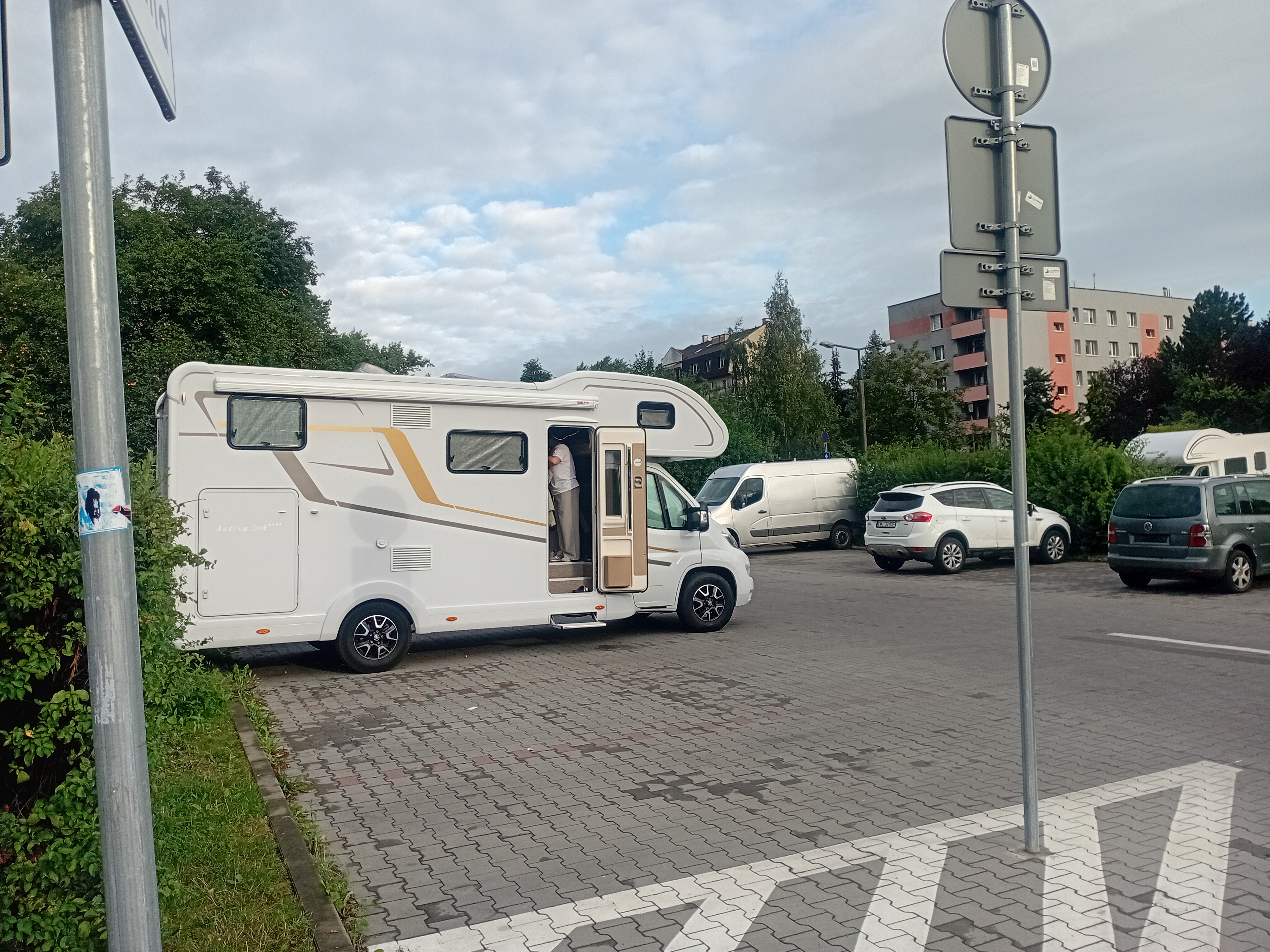 ReTrumf - půjčovna karavanů foto 2