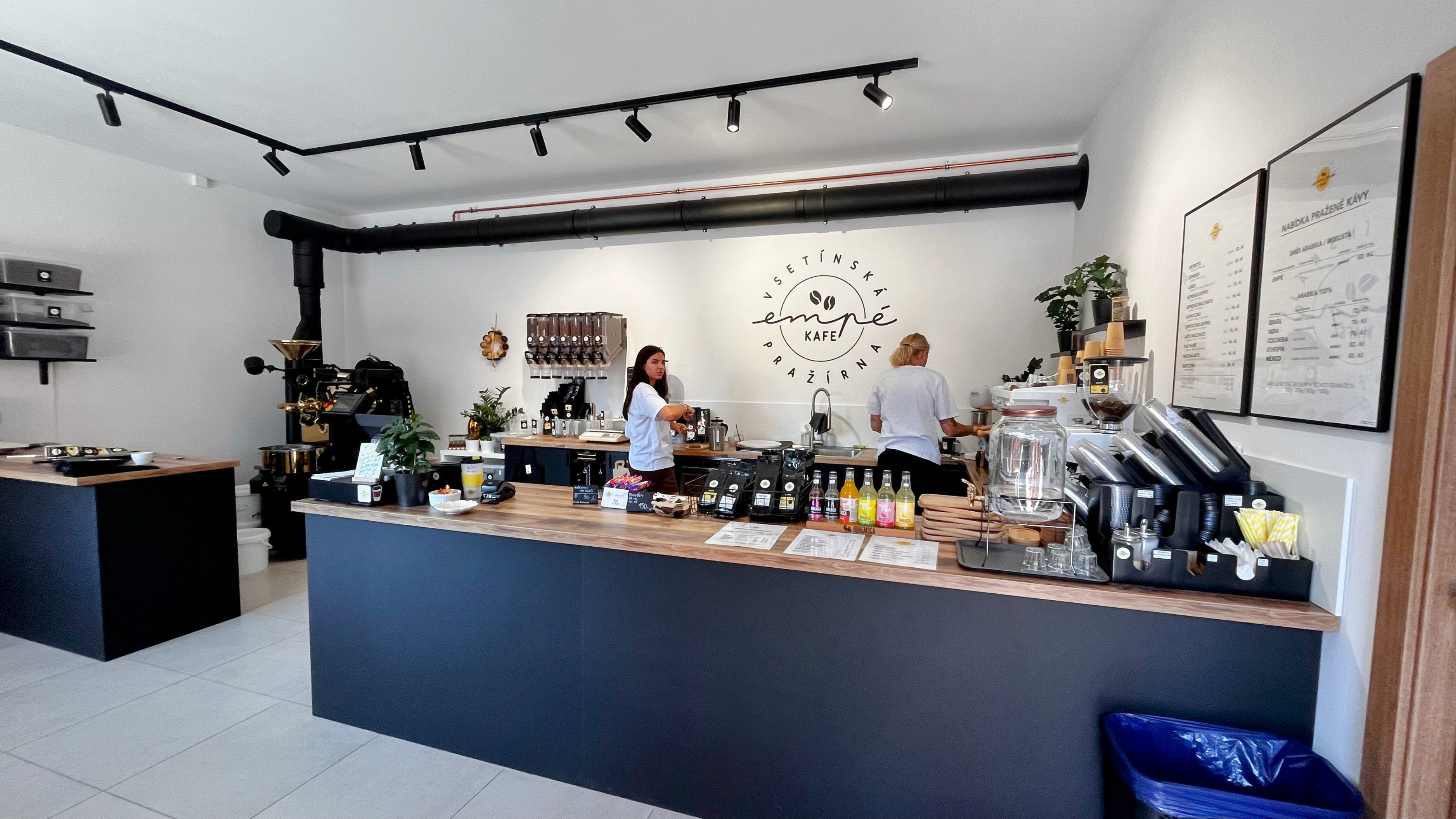 Empé kafe foto 1