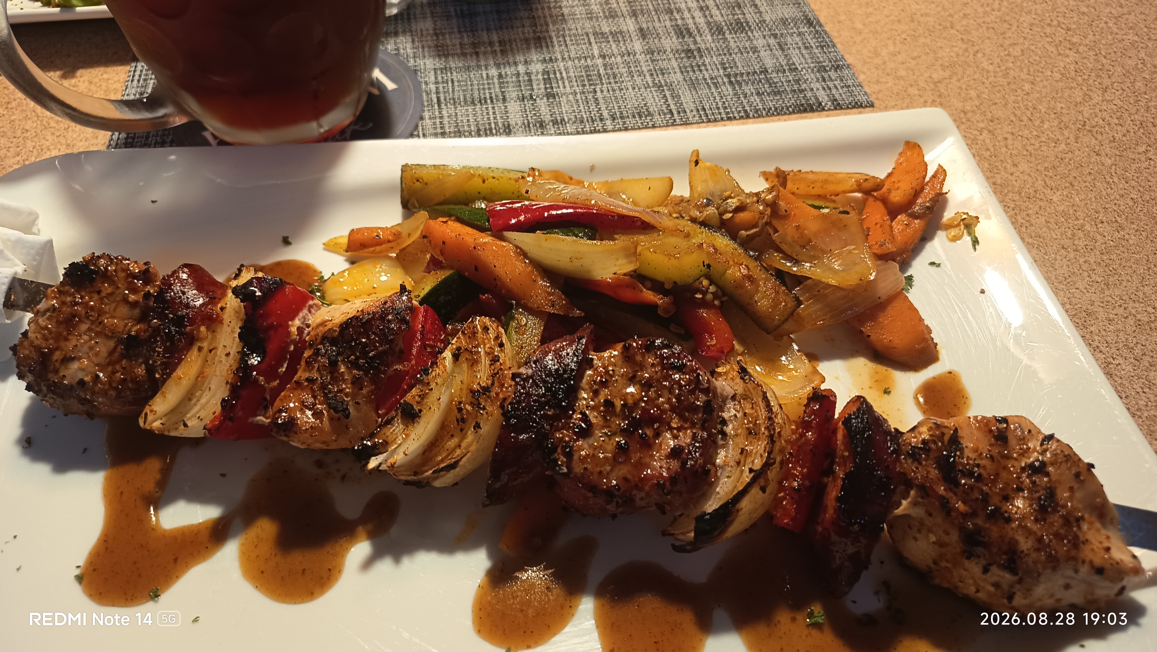 Špaček na grilu foto 6