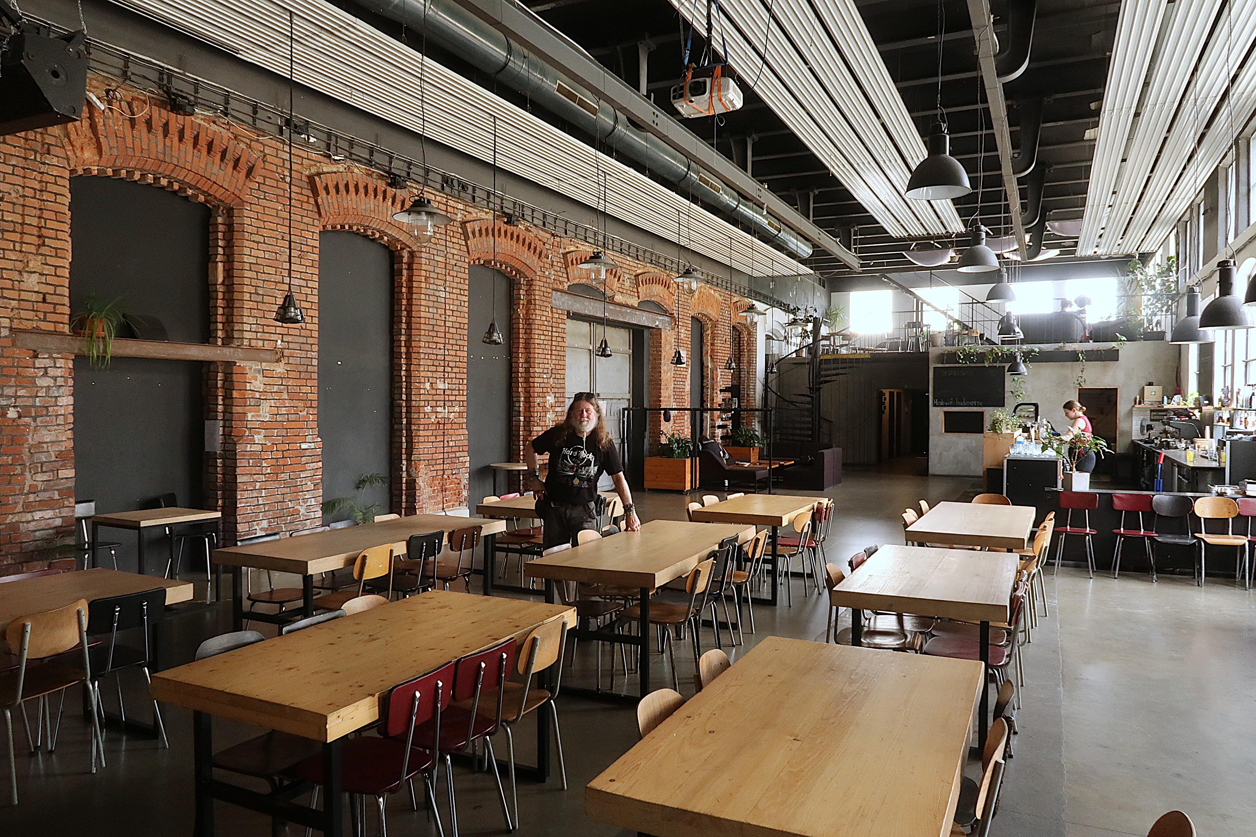 Papírna Plzeň Café foto 2