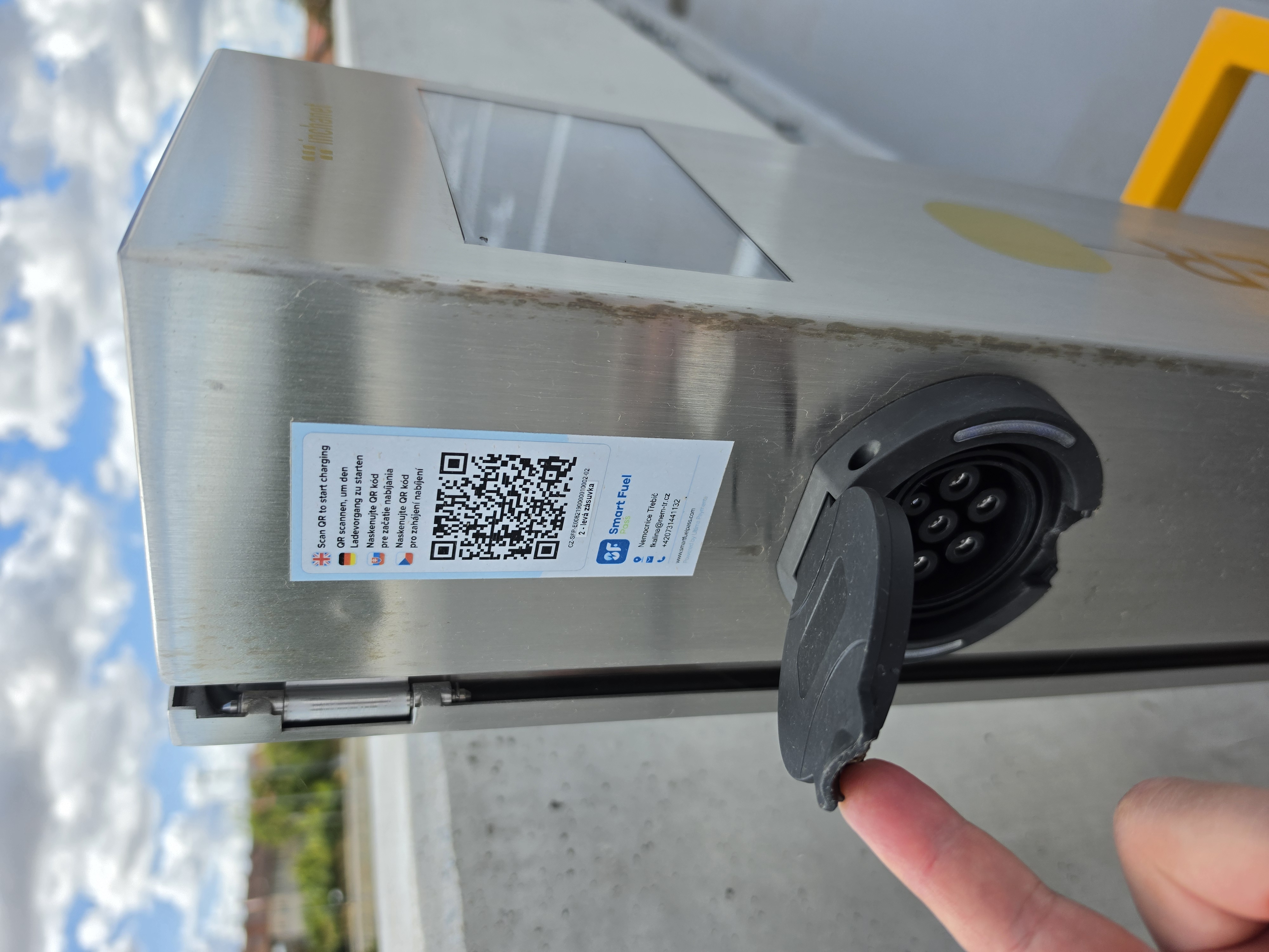 Nabíjecí stanice pro elektromobily foto 5