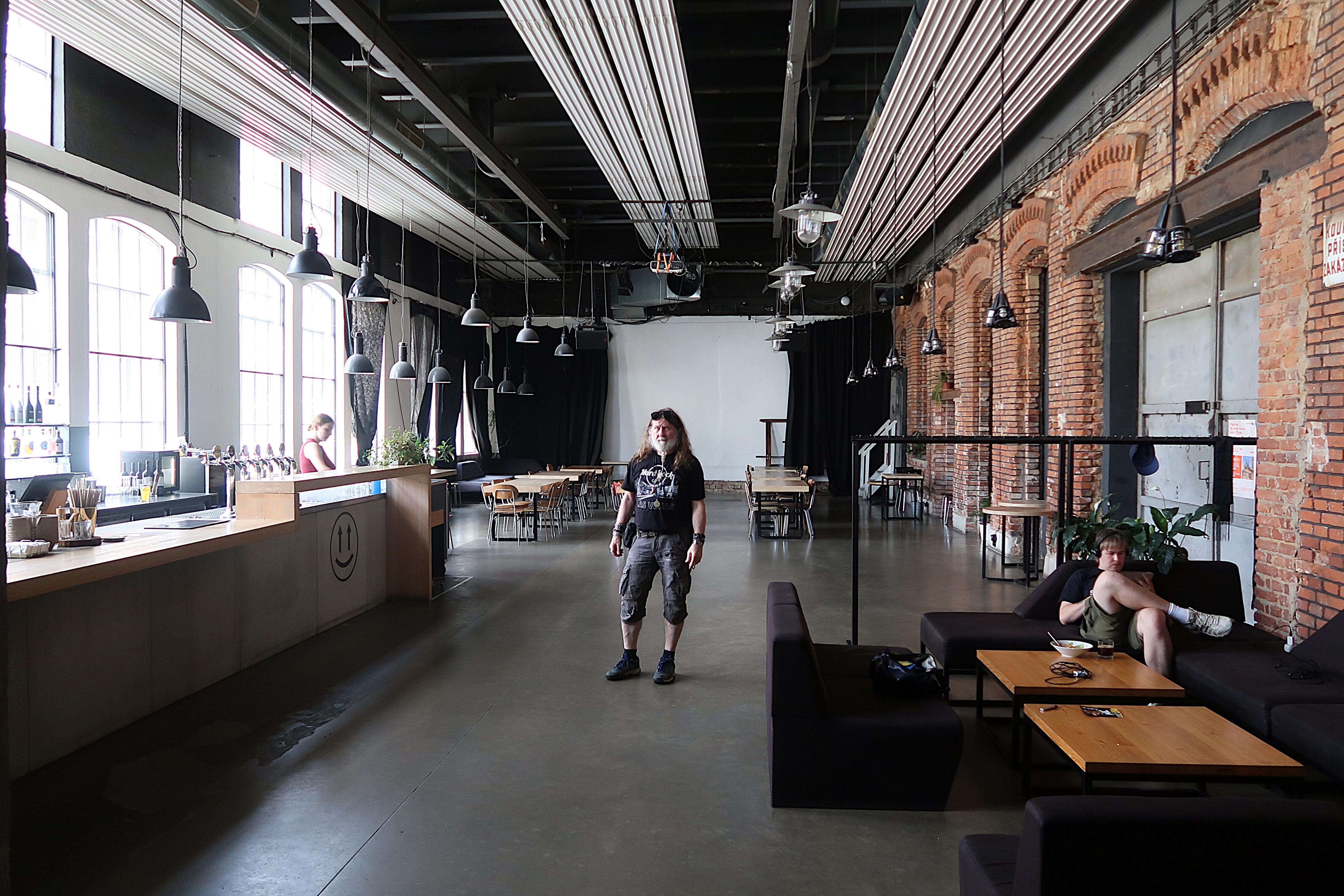 Papírna Plzeň Café foto 3