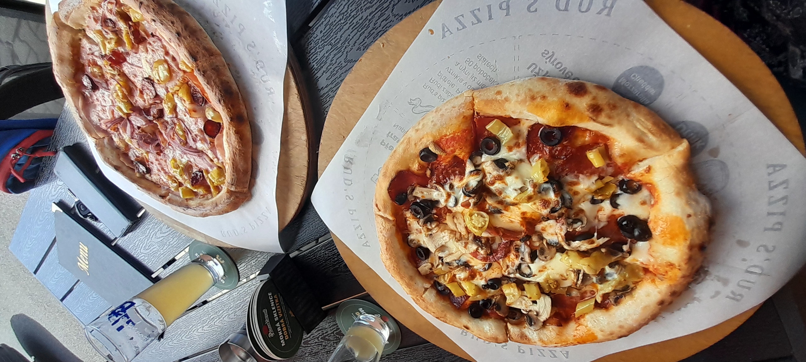 Rud's pizza foto 2