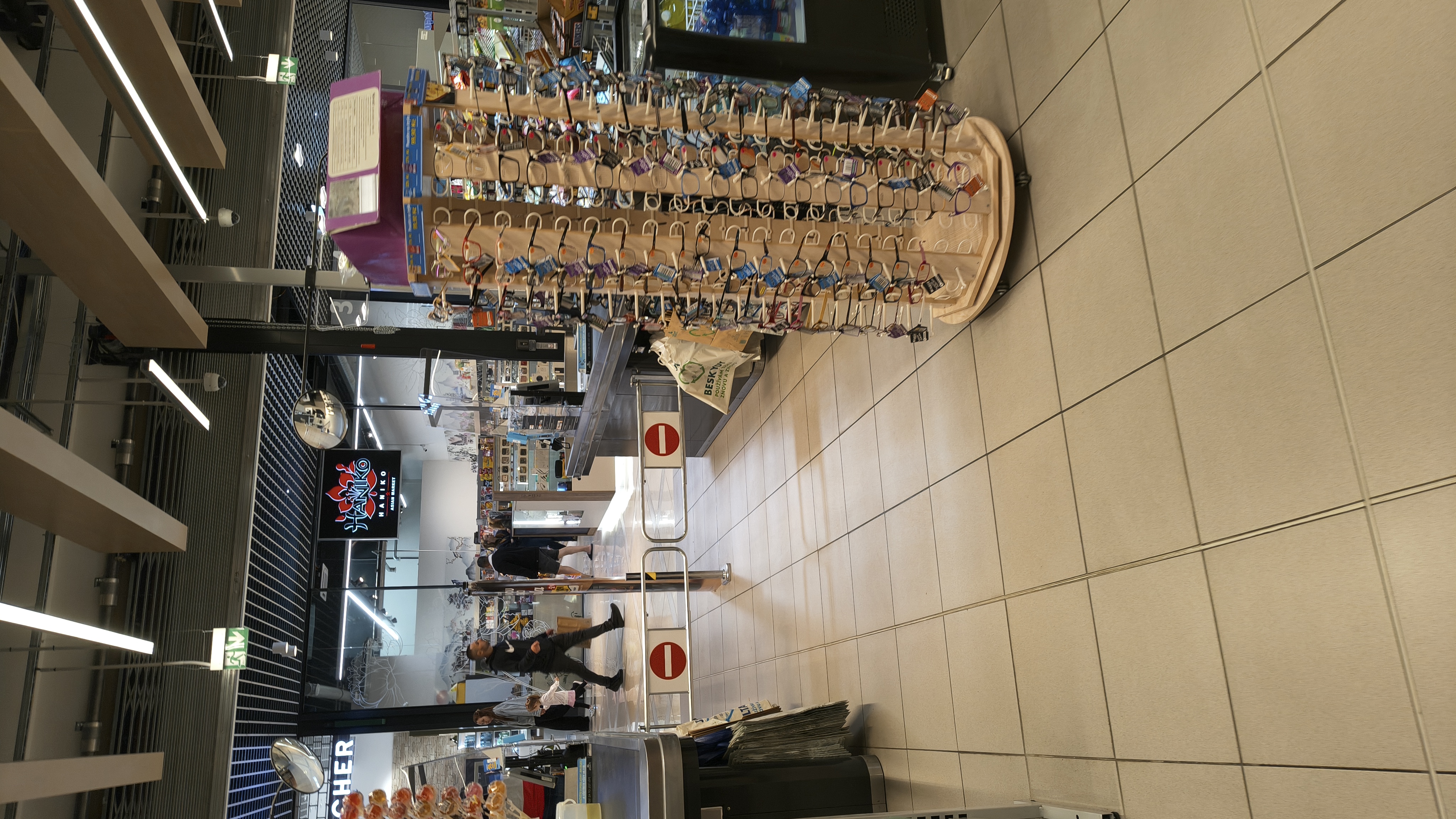 Albert Hypermarket foto 6
