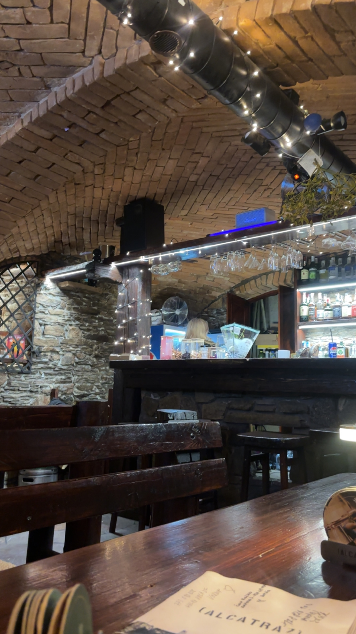 Alcatraz bar foto 1