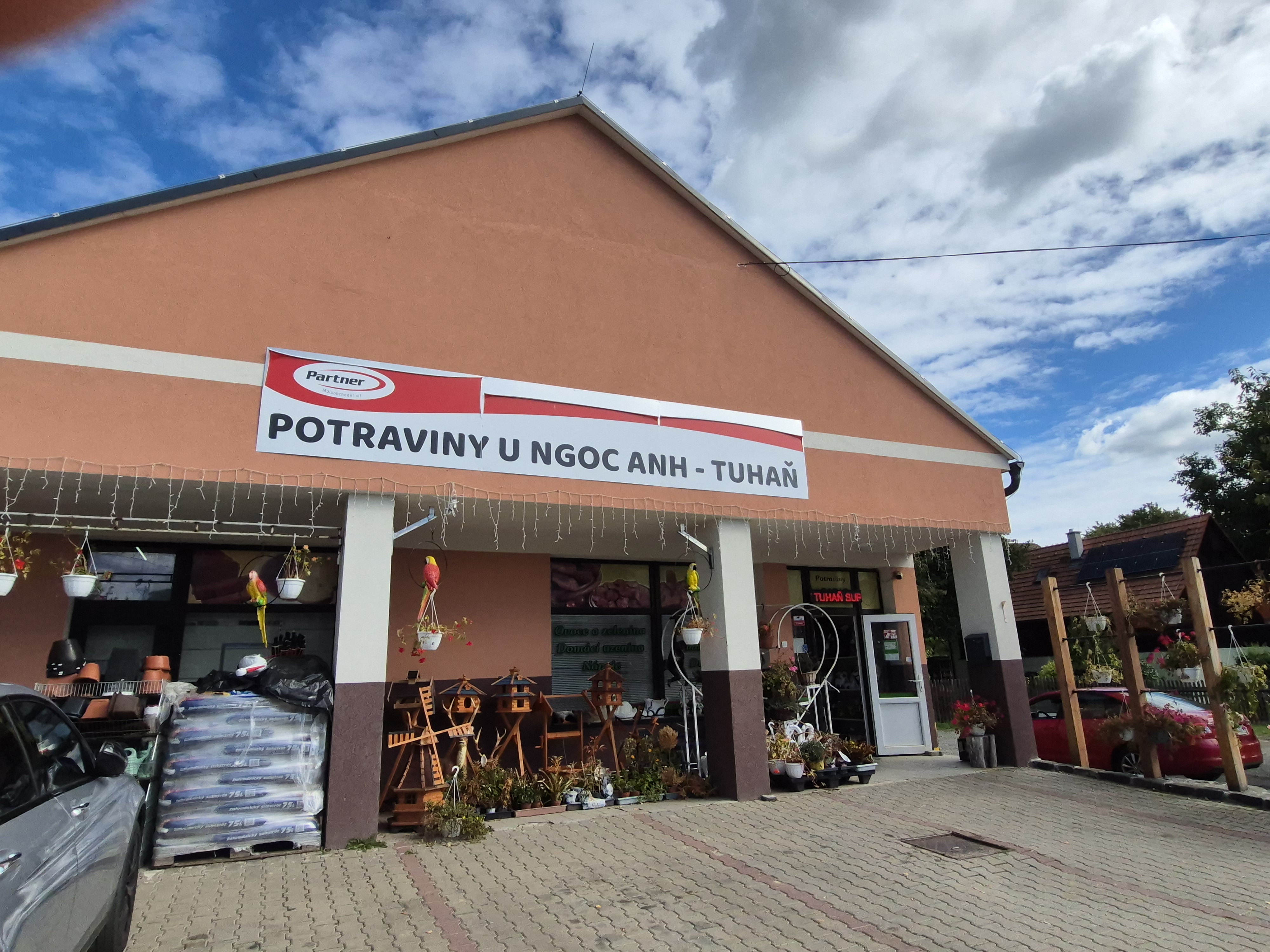 Potraviny Tuhaň foto 4