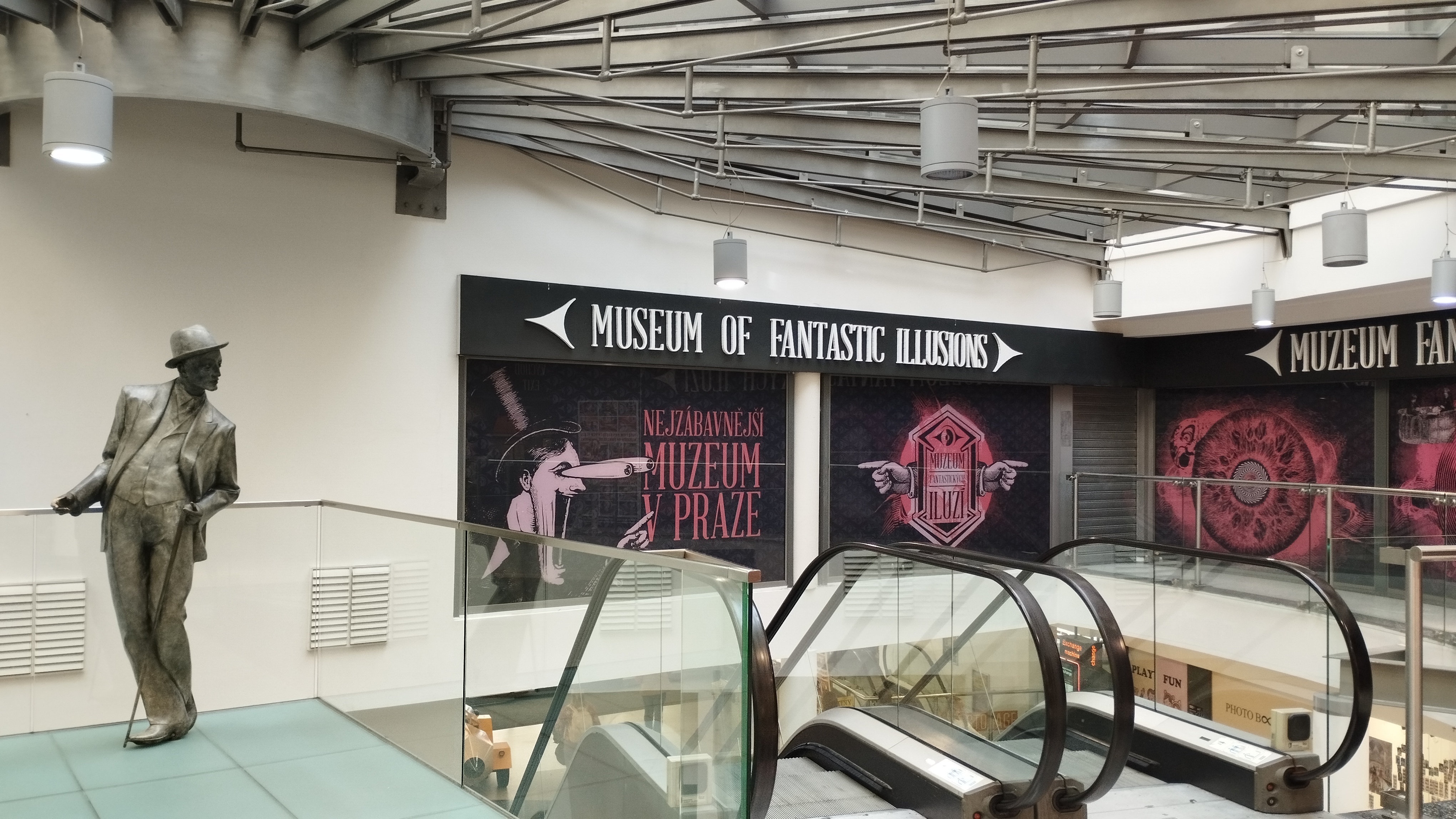 Myšák GALLERY foto 2