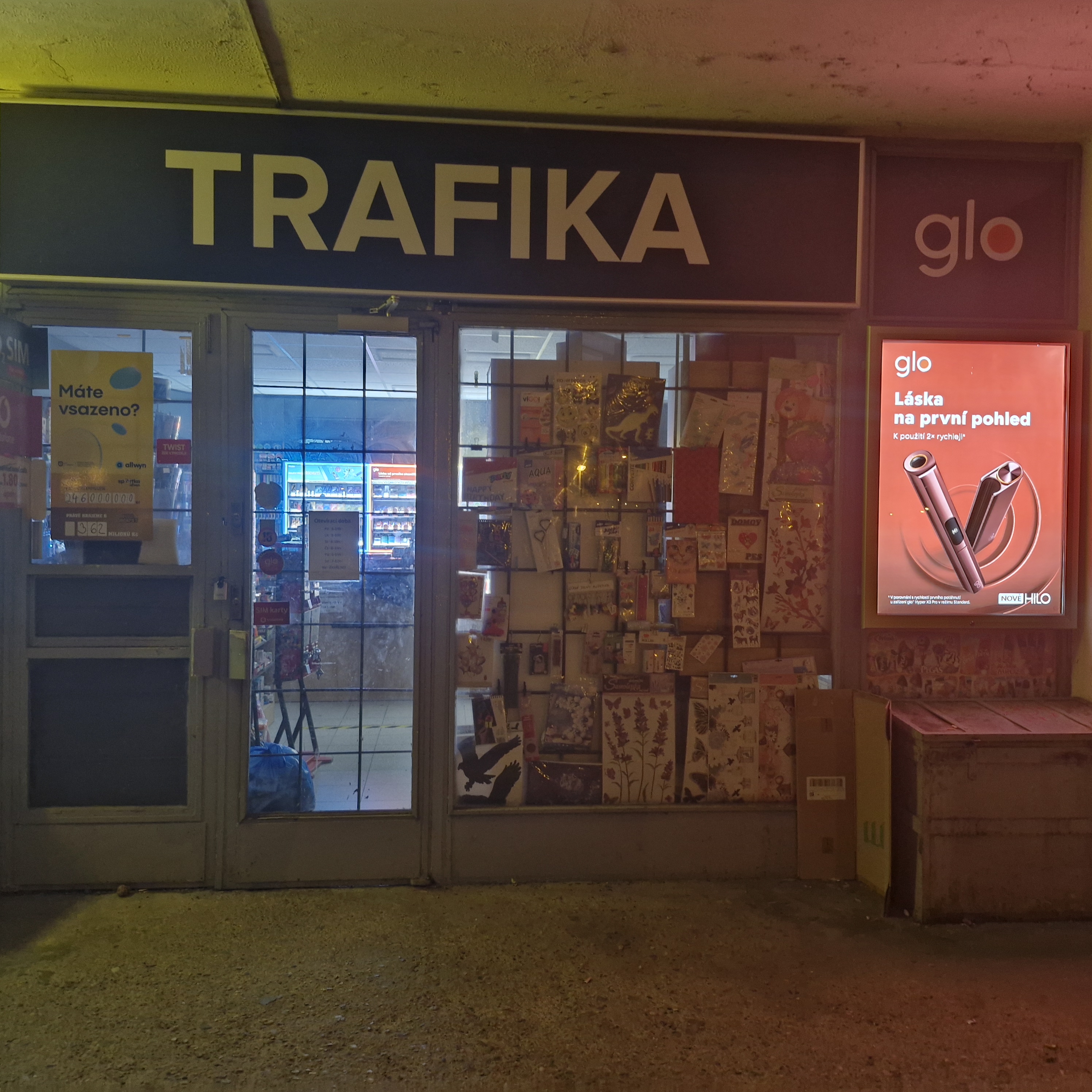Tabák Glo foto 1