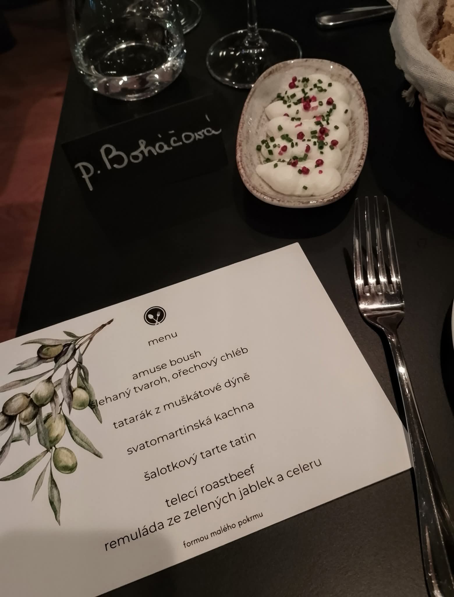Pinot Noir VineBar & Apartmány foto 4